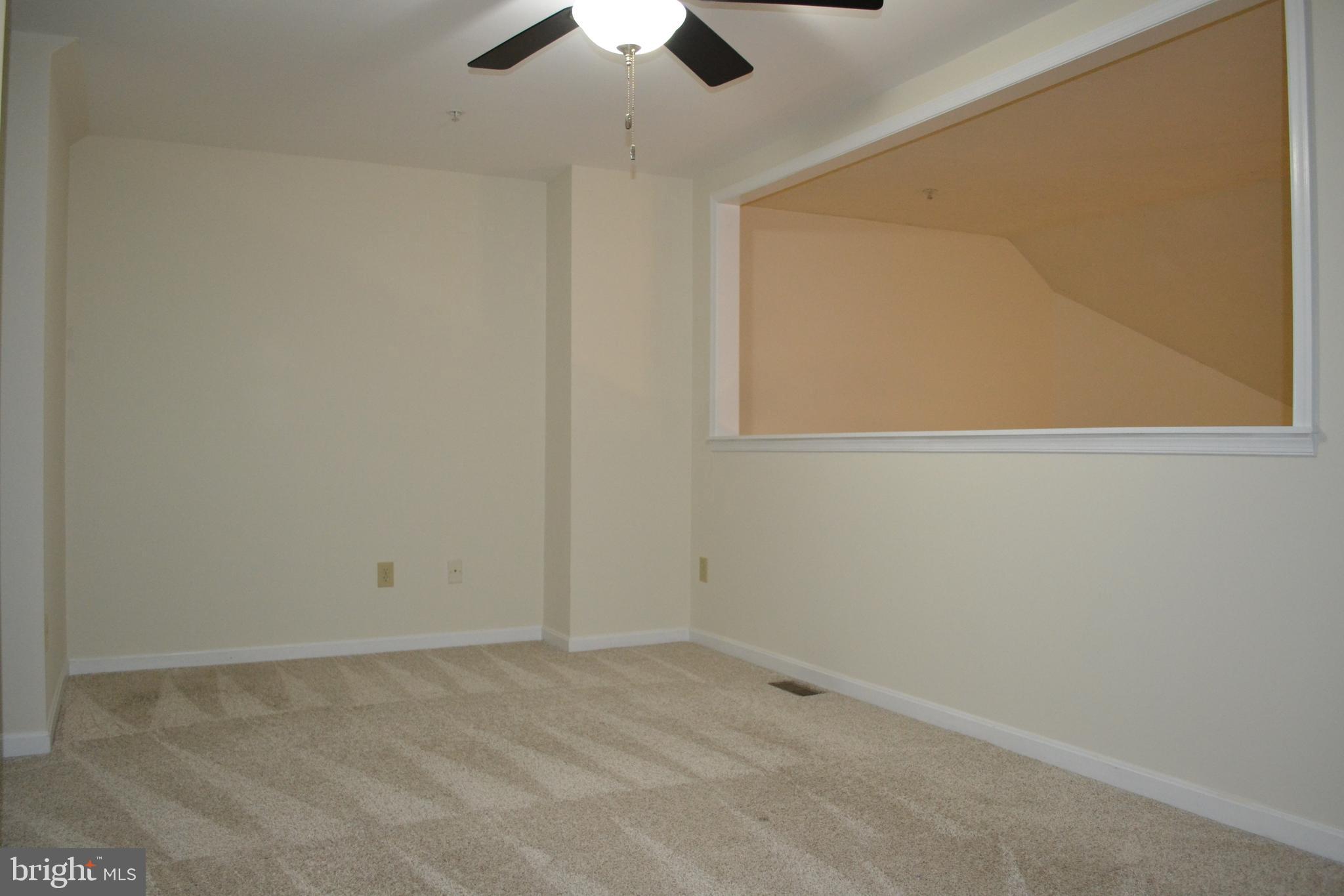 OAKLAND HILLS - Residential Lease