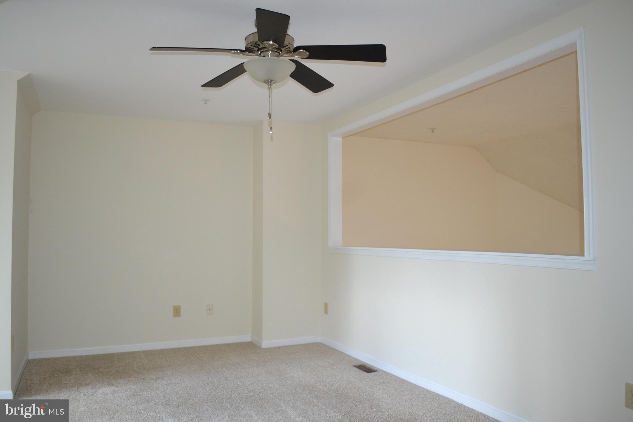 OAKLAND HILLS - Residential Lease