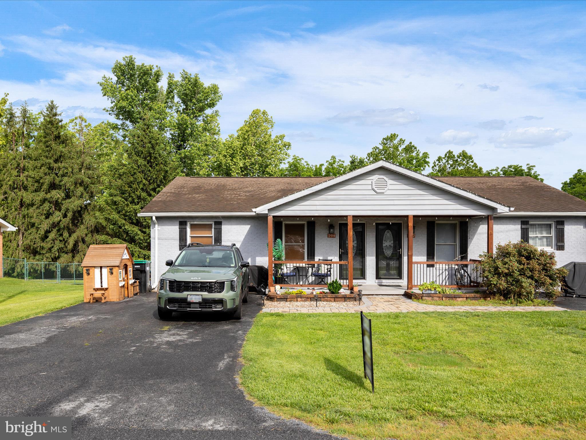 FLORENCE MILLER - Residential