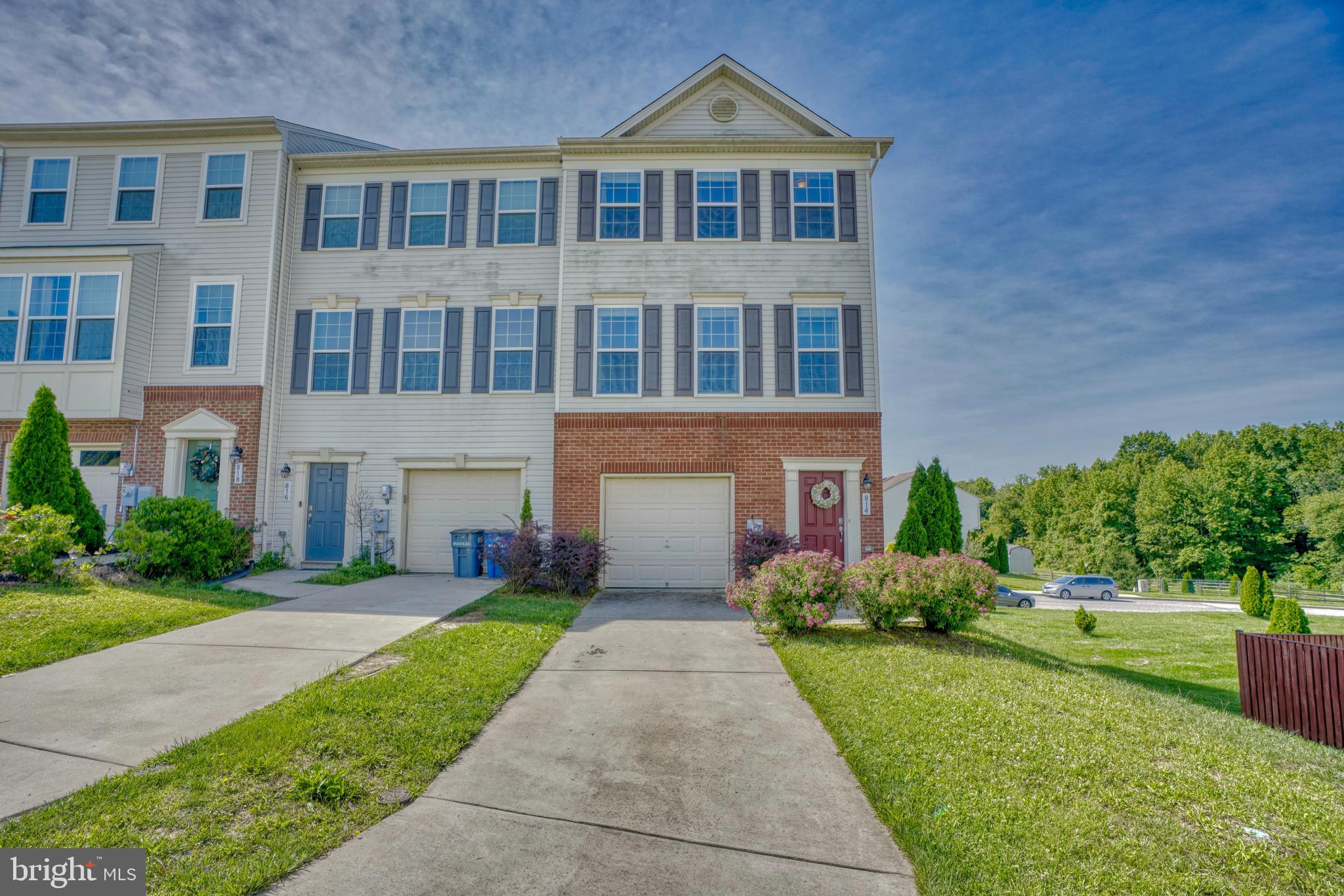 MAGNOLIA LANDING - Residential