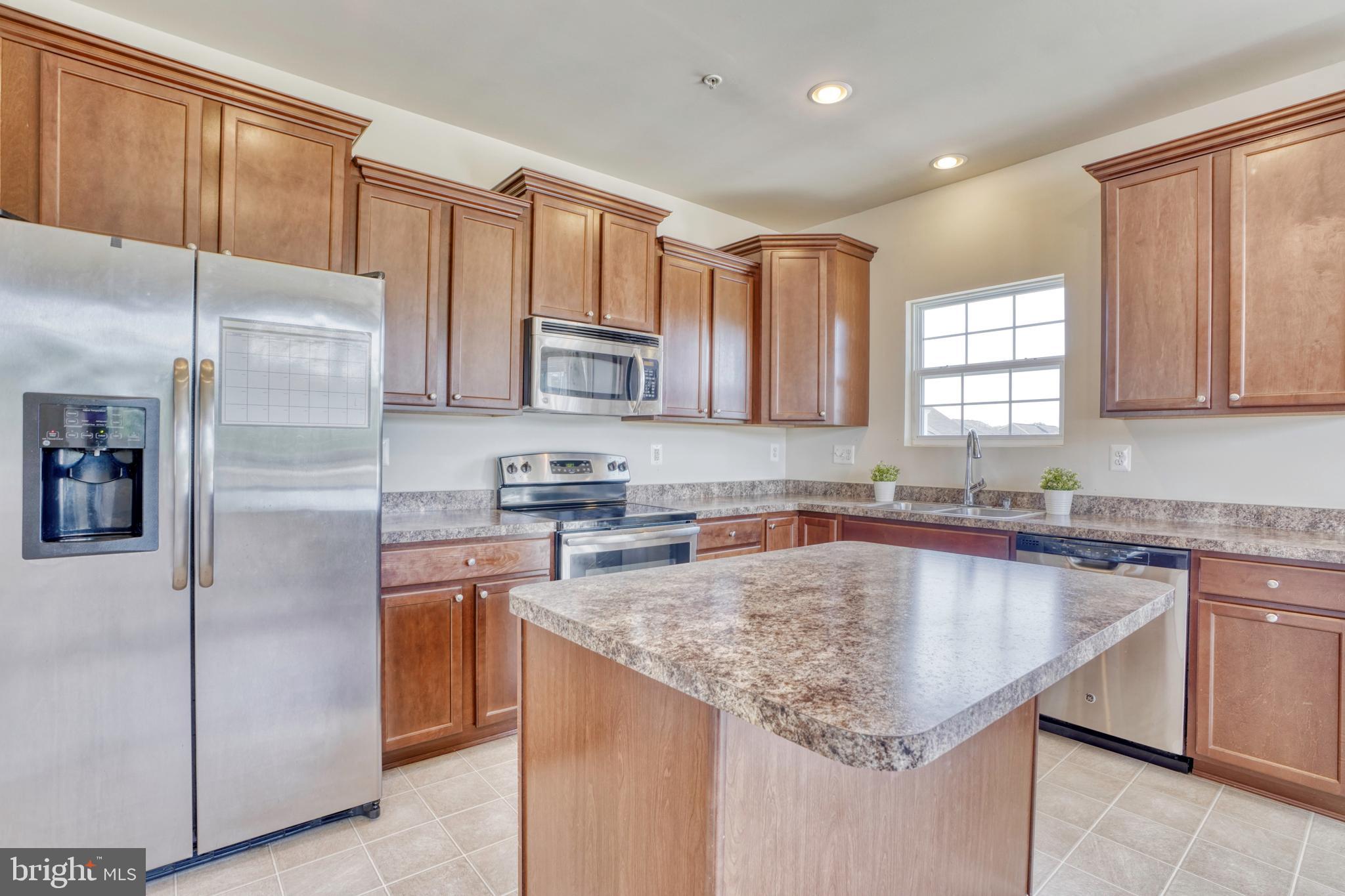 MAGNOLIA LANDING - Residential