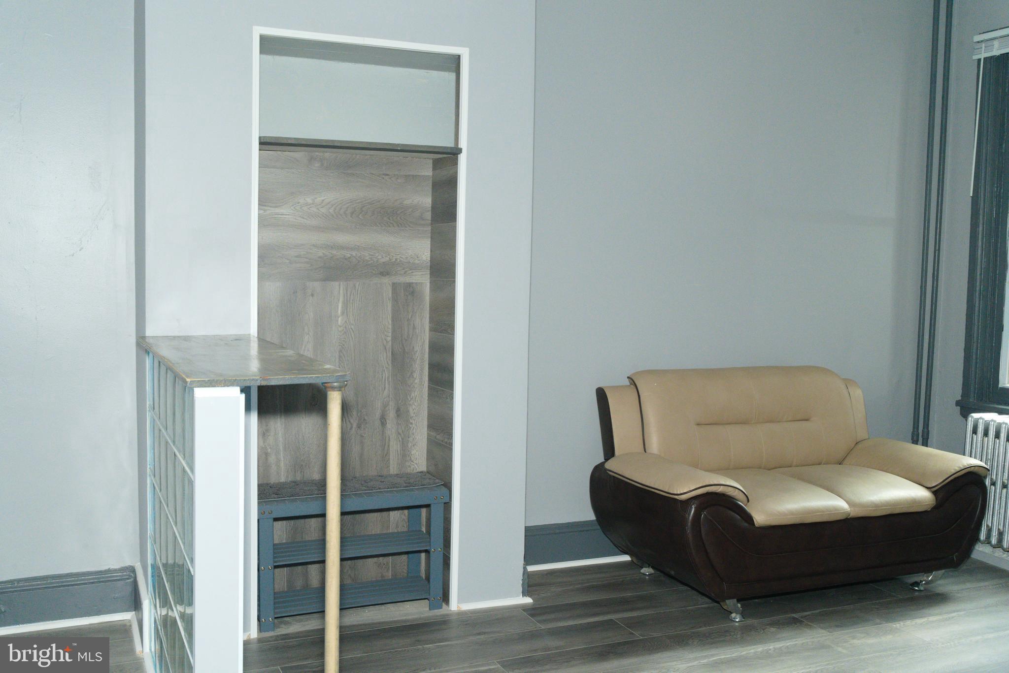 MANTUA - Residential Lease