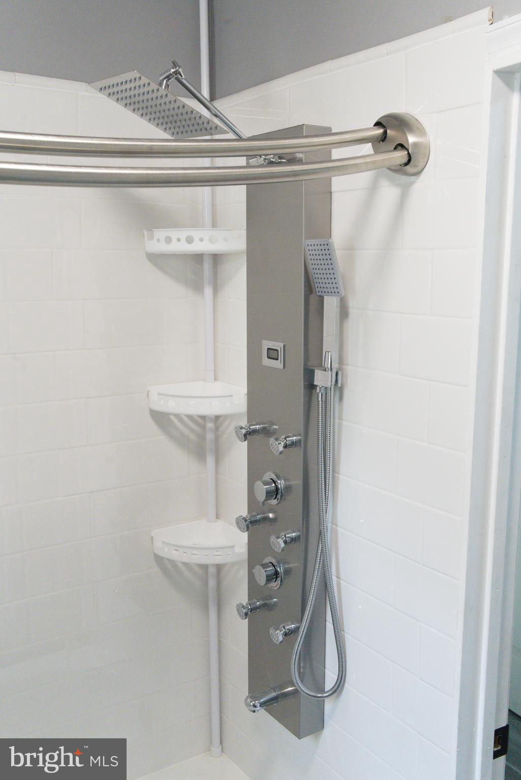 MANTUA - Residential Lease