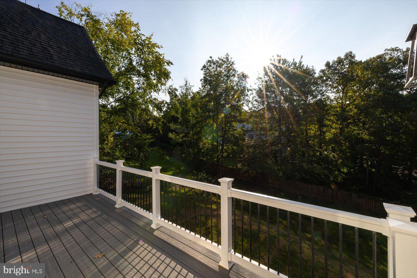 HUNTINGTON HILLS - Residential Lease