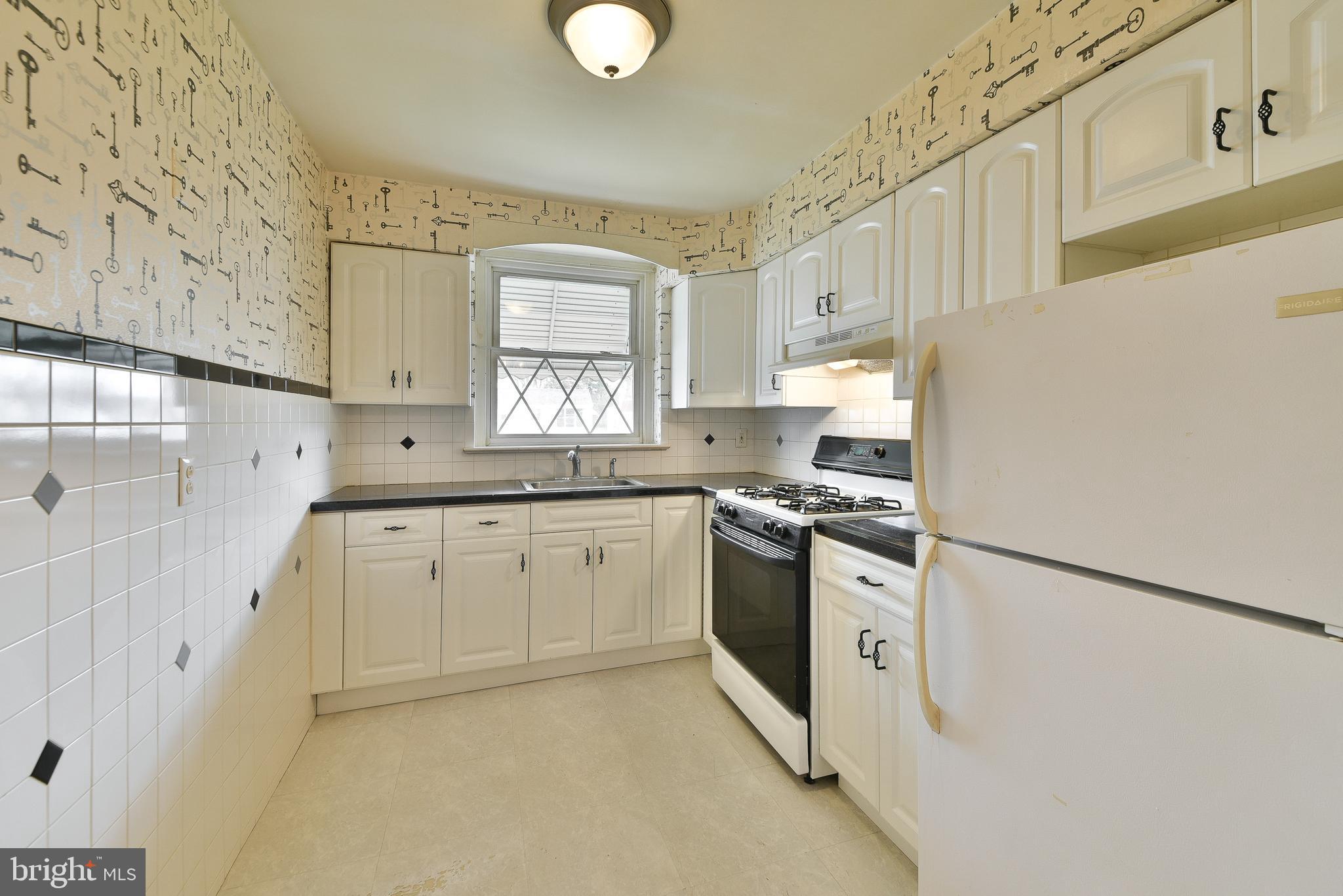 PHILADELPHIA - Residential