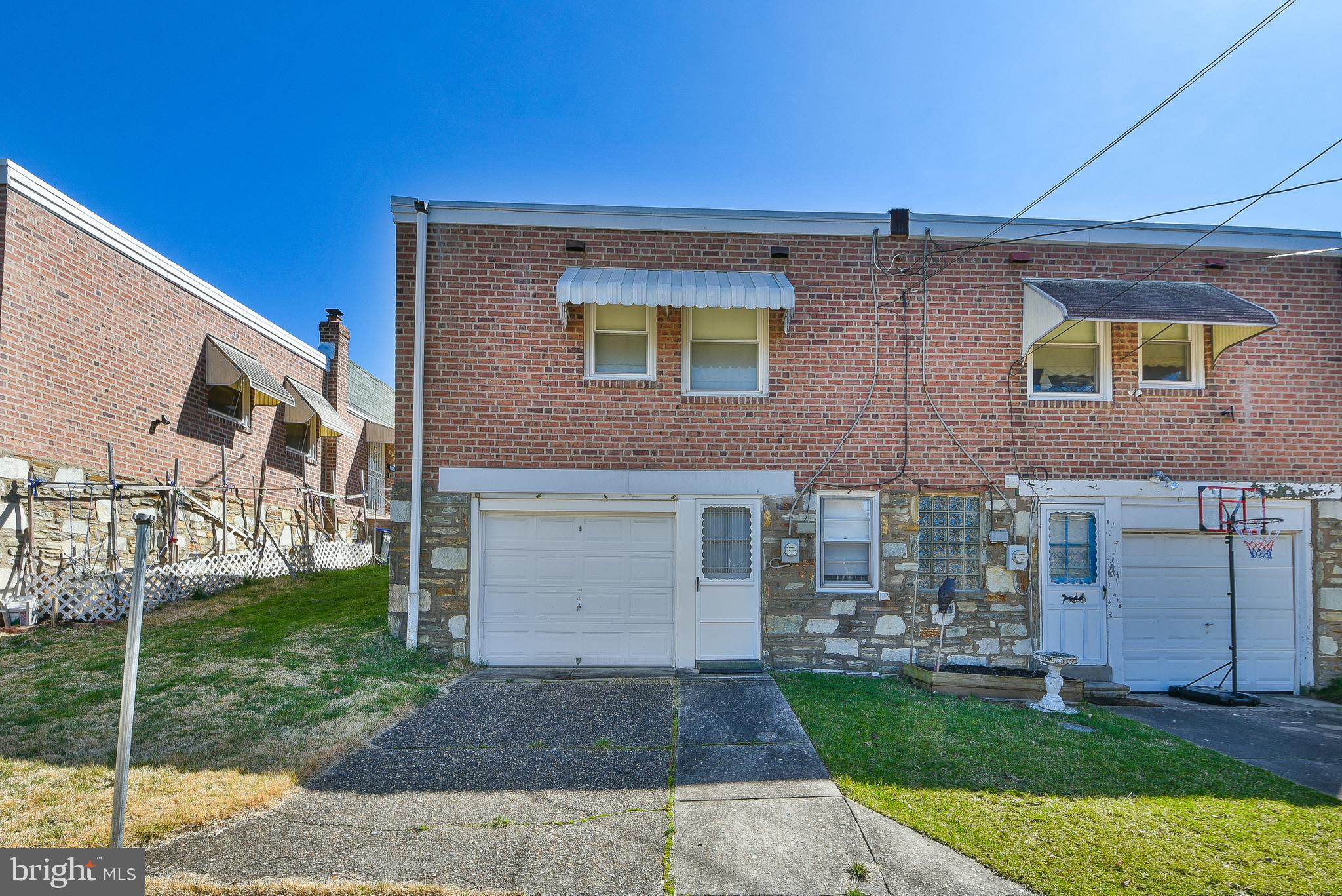 PHILADELPHIA - Residential