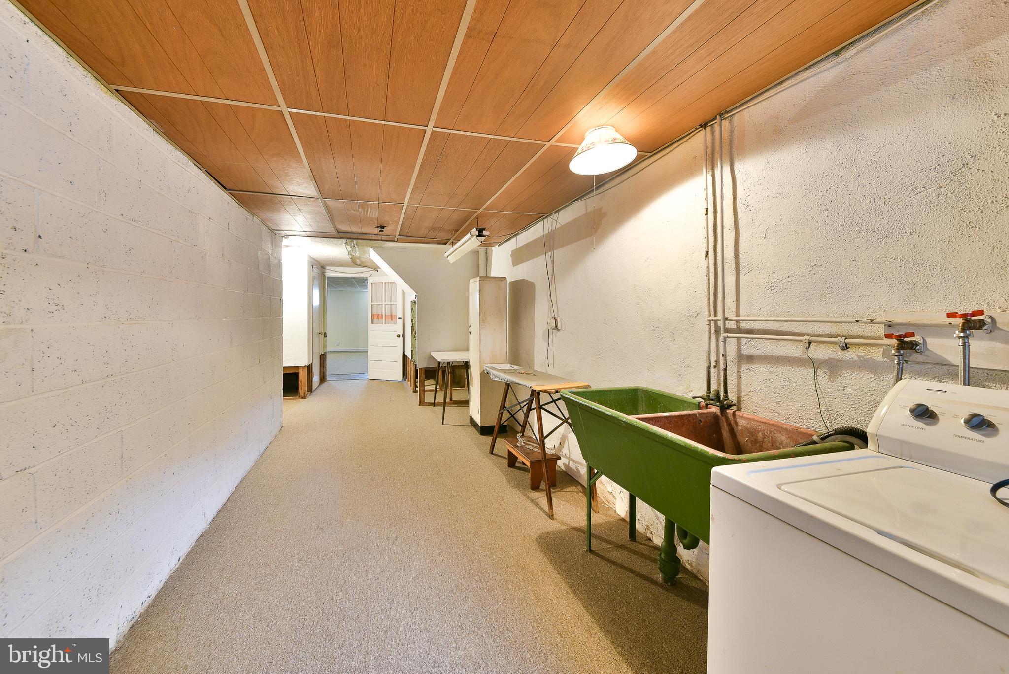 PHILADELPHIA - Residential