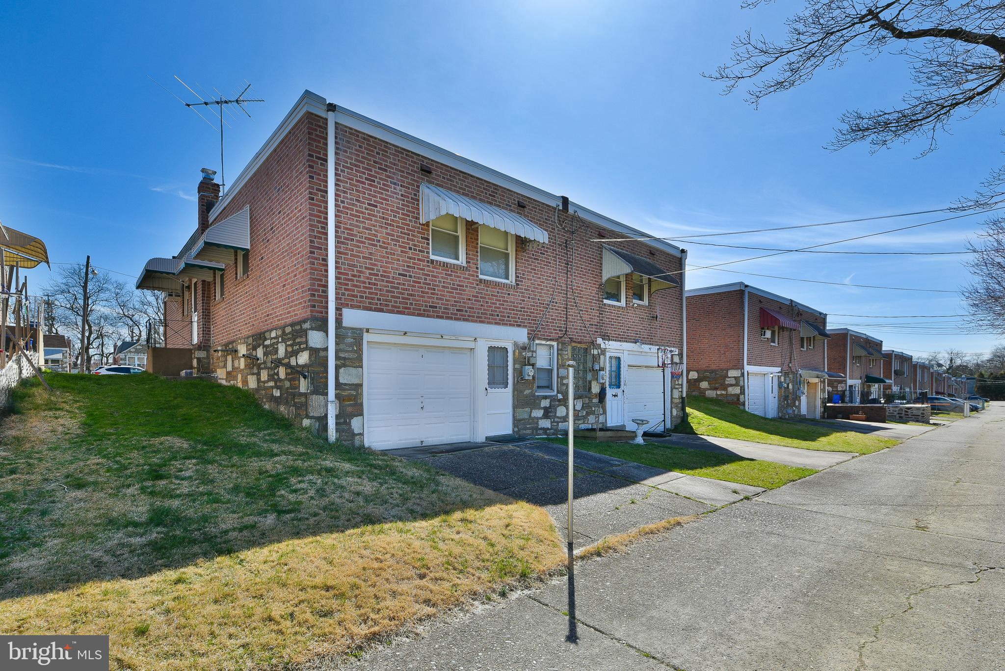 PHILADELPHIA - Residential