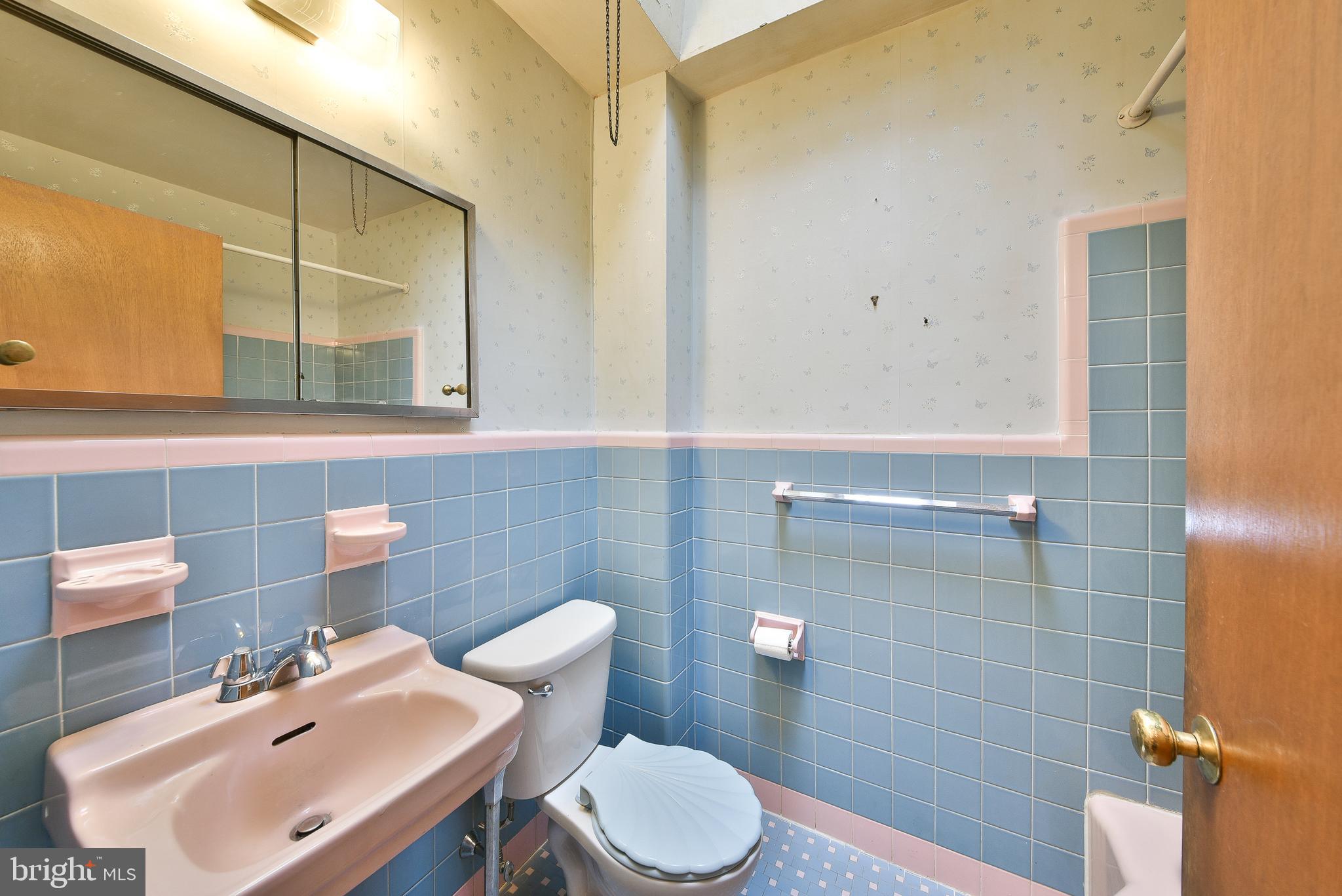 PHILADELPHIA - Residential