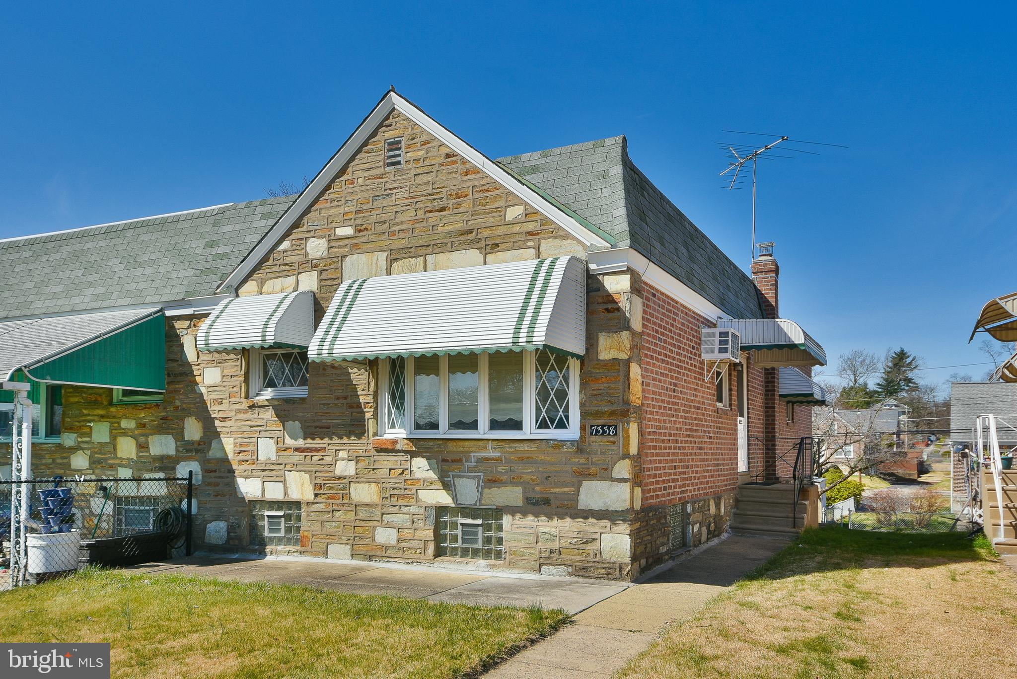 PHILADELPHIA - Residential