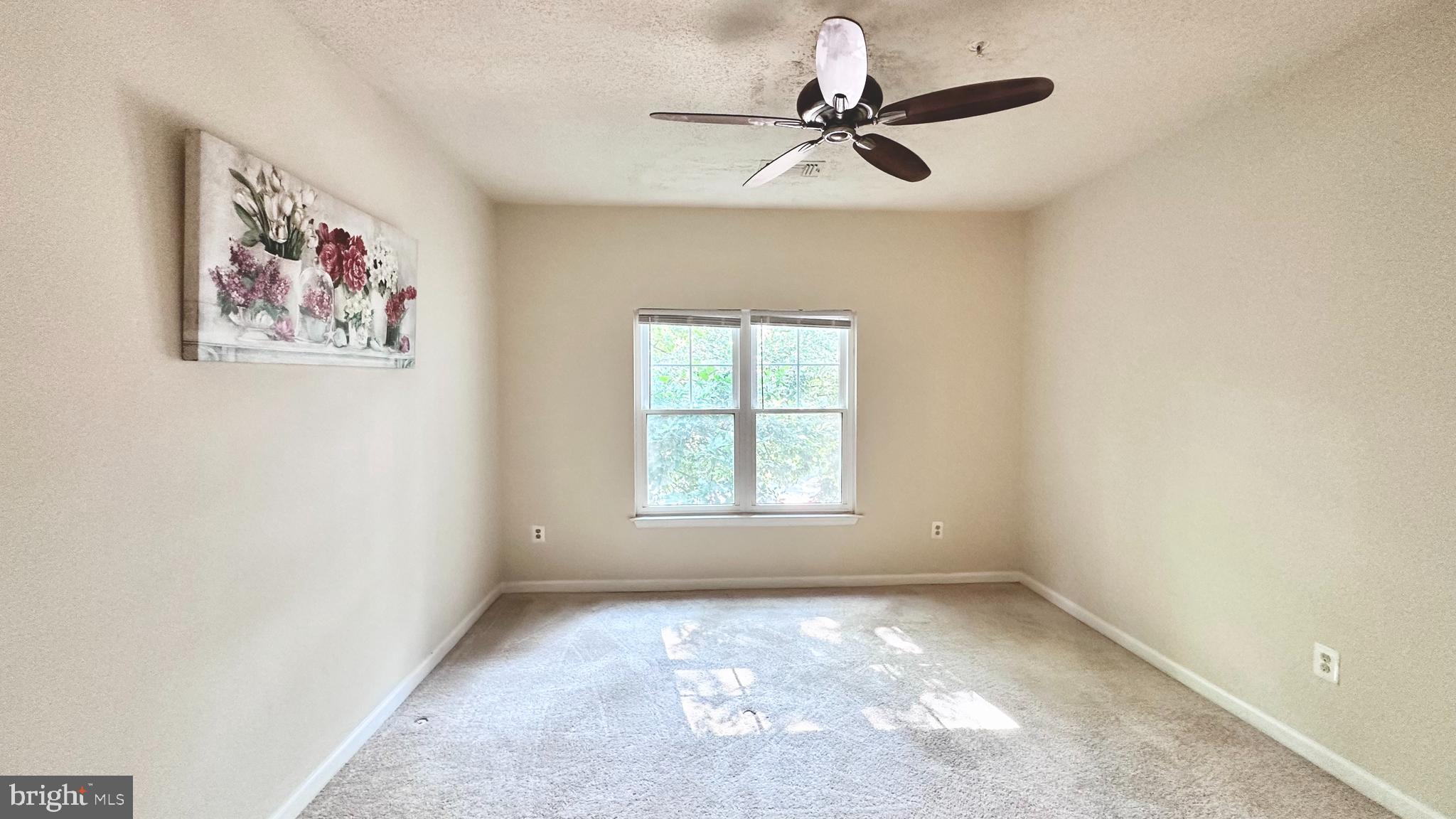 OAK PARK CONDO - Residential