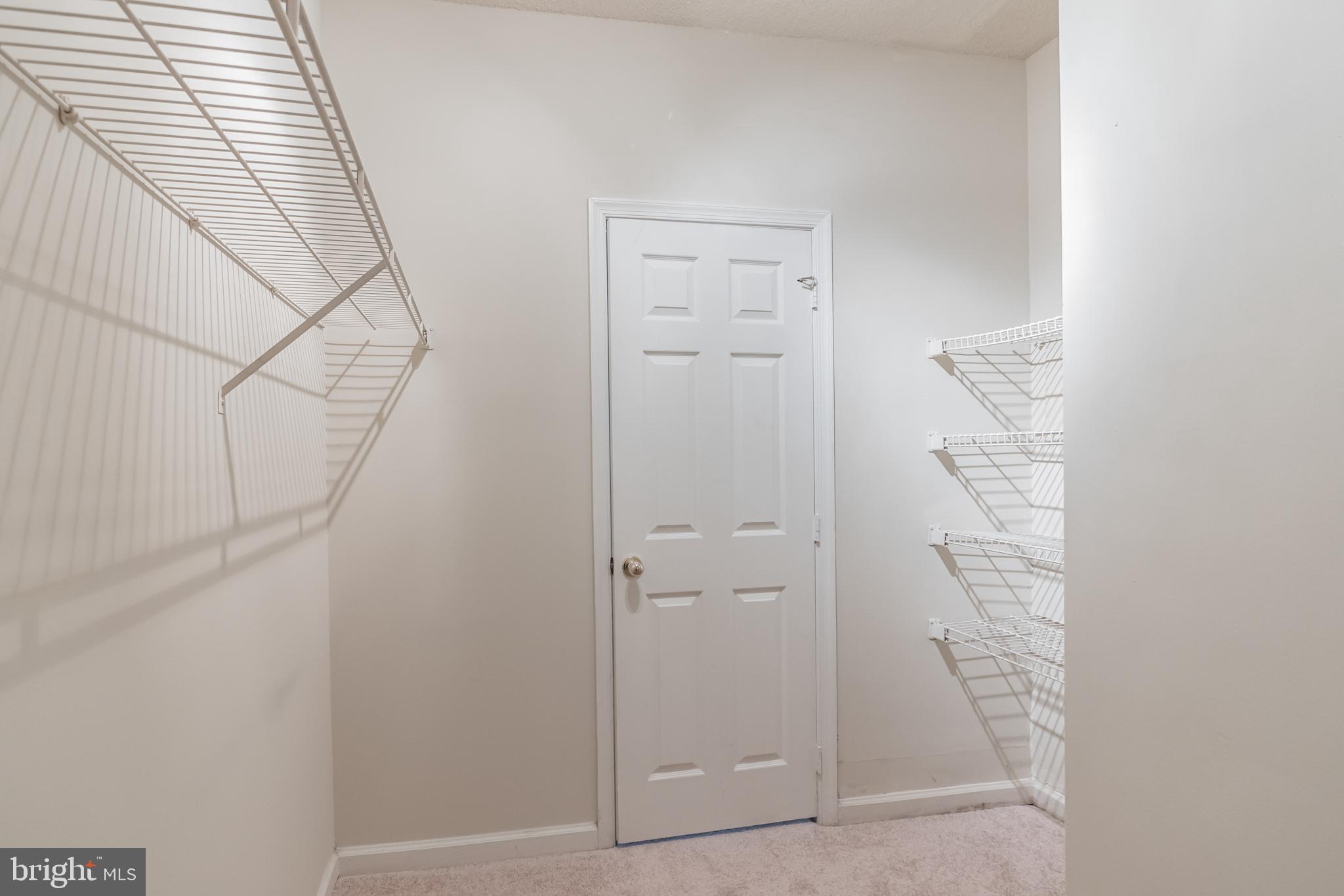 OAK PARK CONDO - Residential