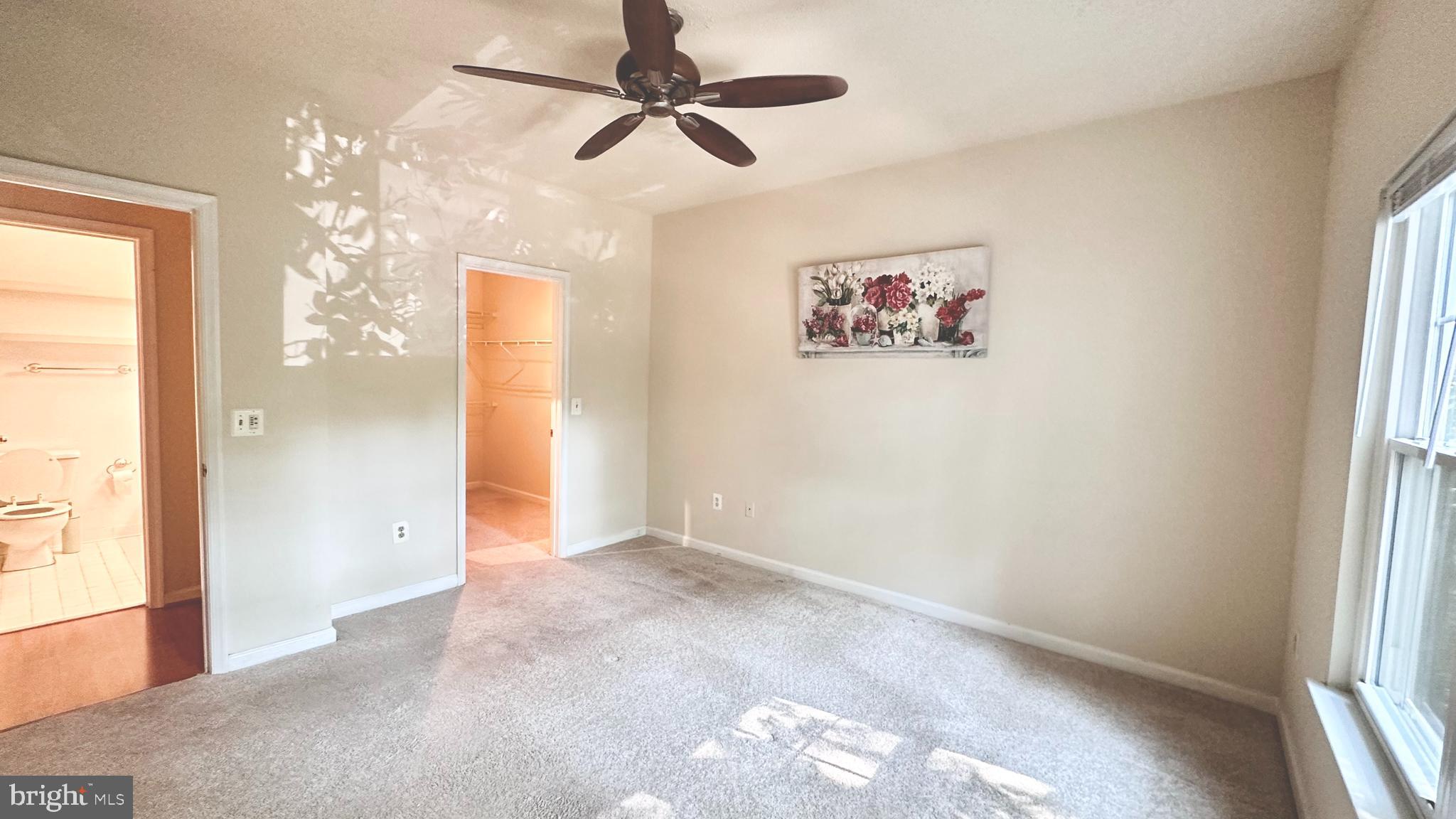 OAK PARK CONDO - Residential