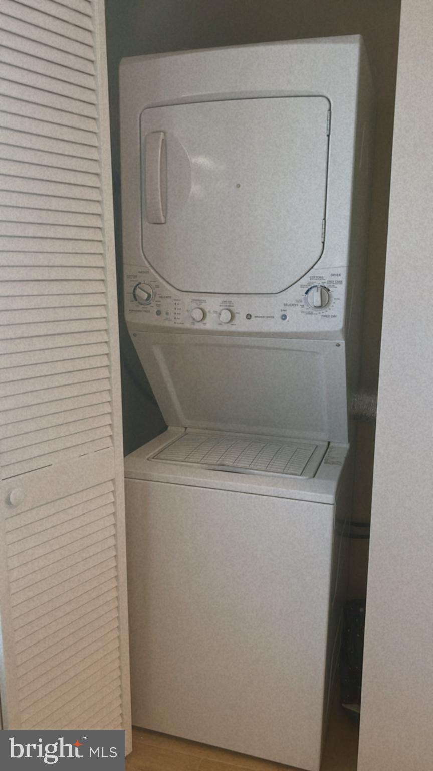 PROVIDENCE VILLAGE - Residential Lease