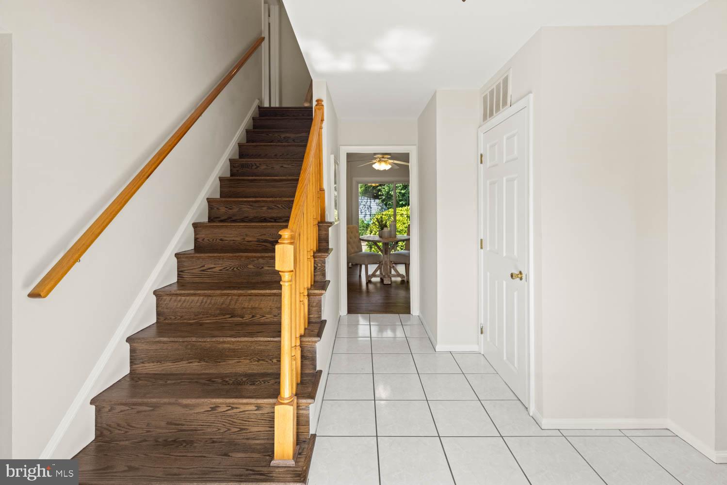 HAYFIELD FARM - Residential