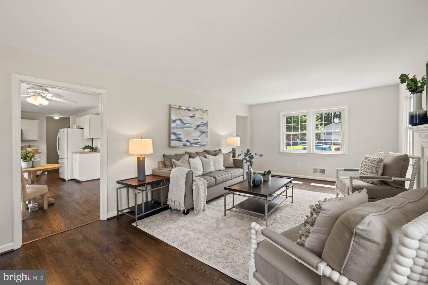 HAYFIELD FARM - Residential