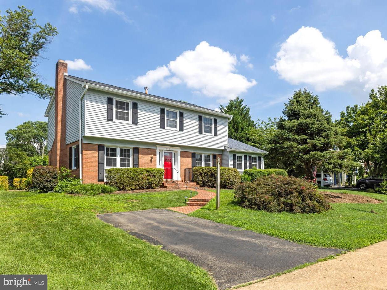 7709 HAYFIELD ROAD