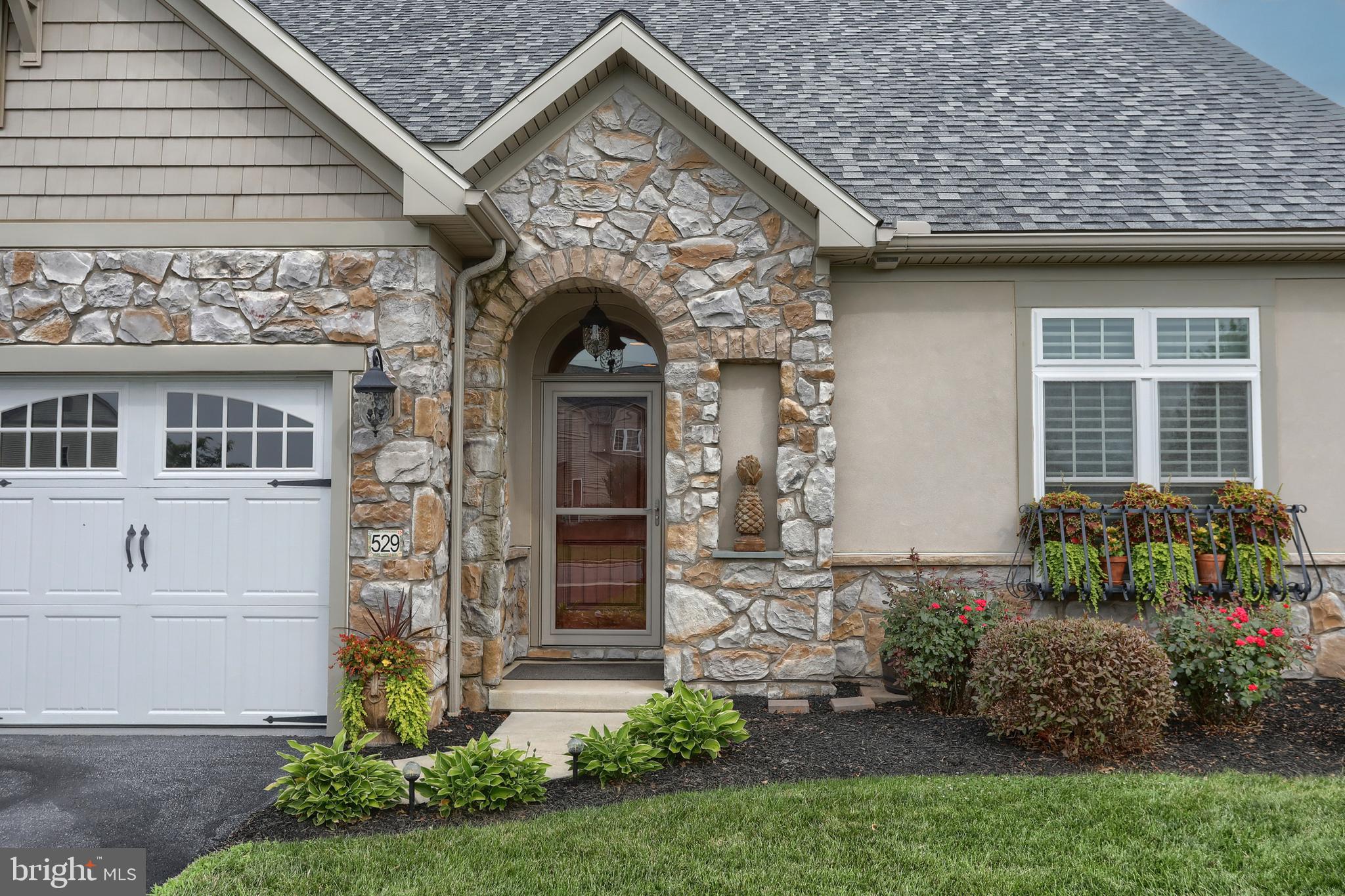 529 SPRINGBROOK DR