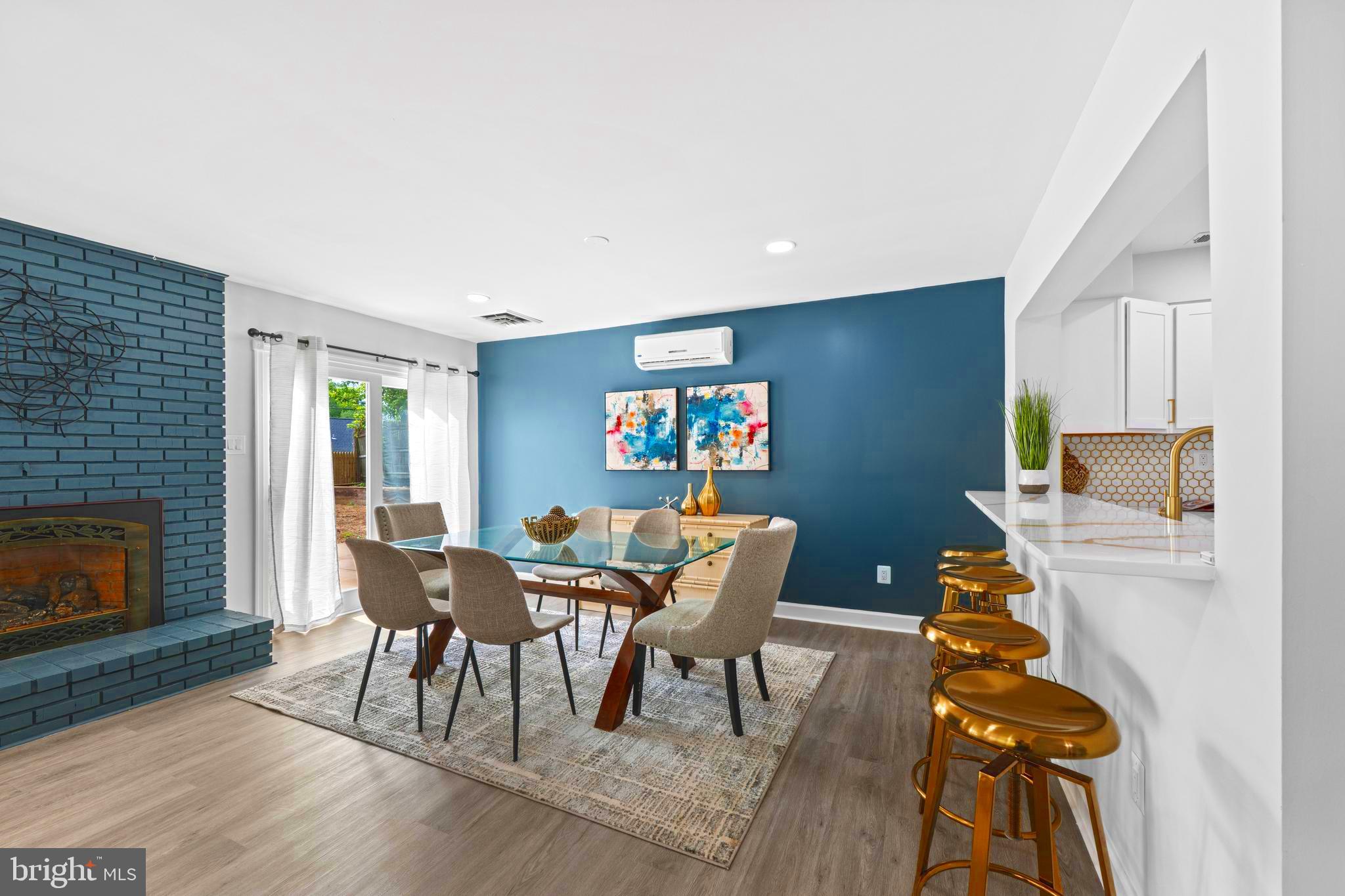 1106 PENNYPACKER LANE