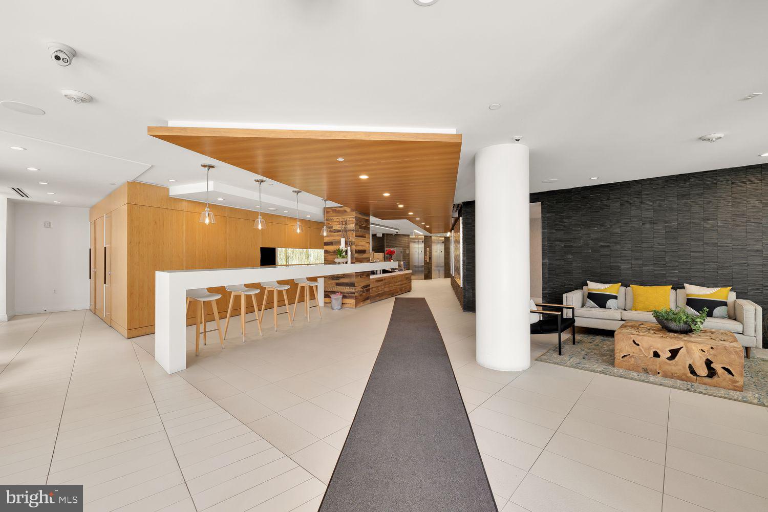 525 WATER STREET SW 330