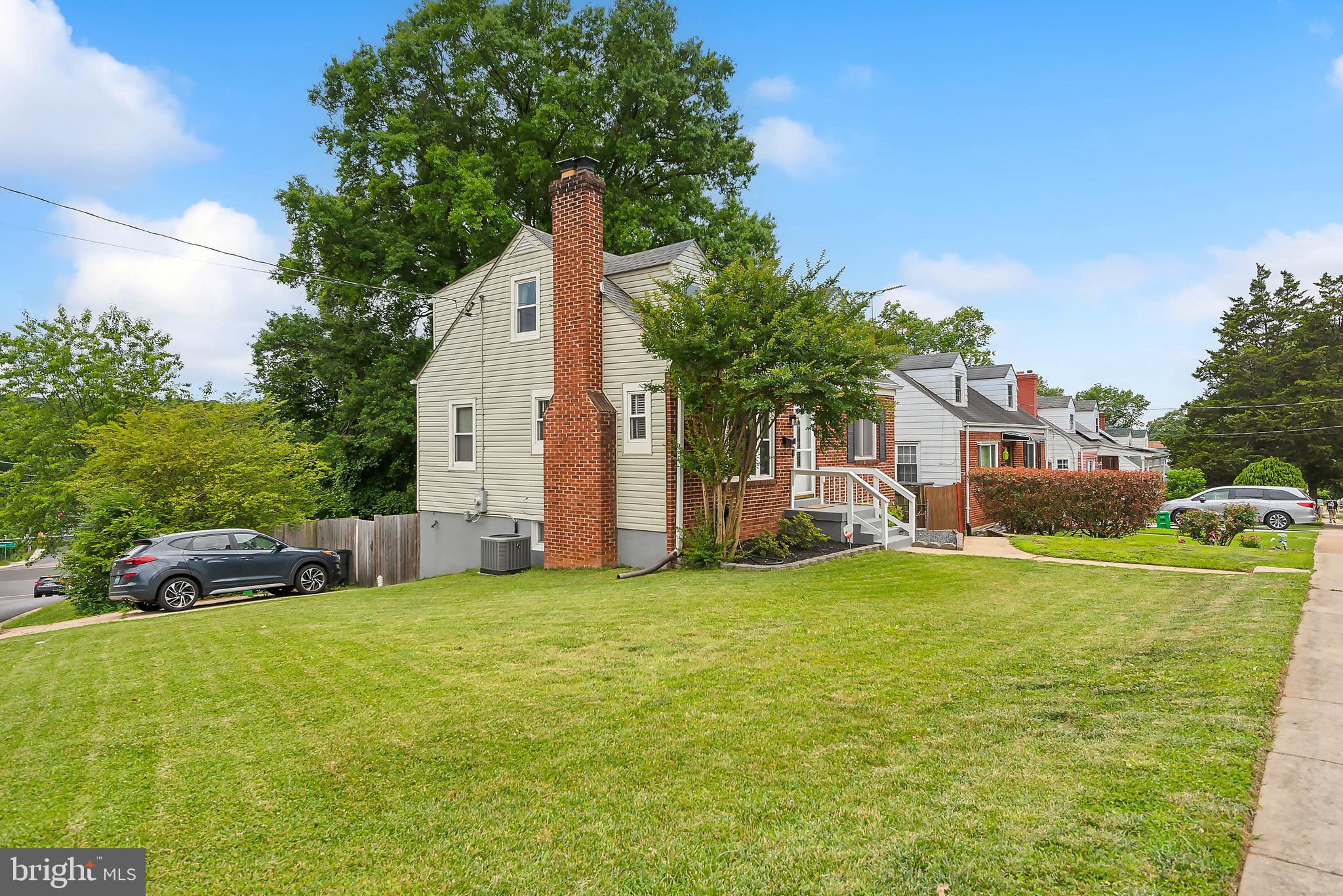 VILLA HEIGHTS - Residential