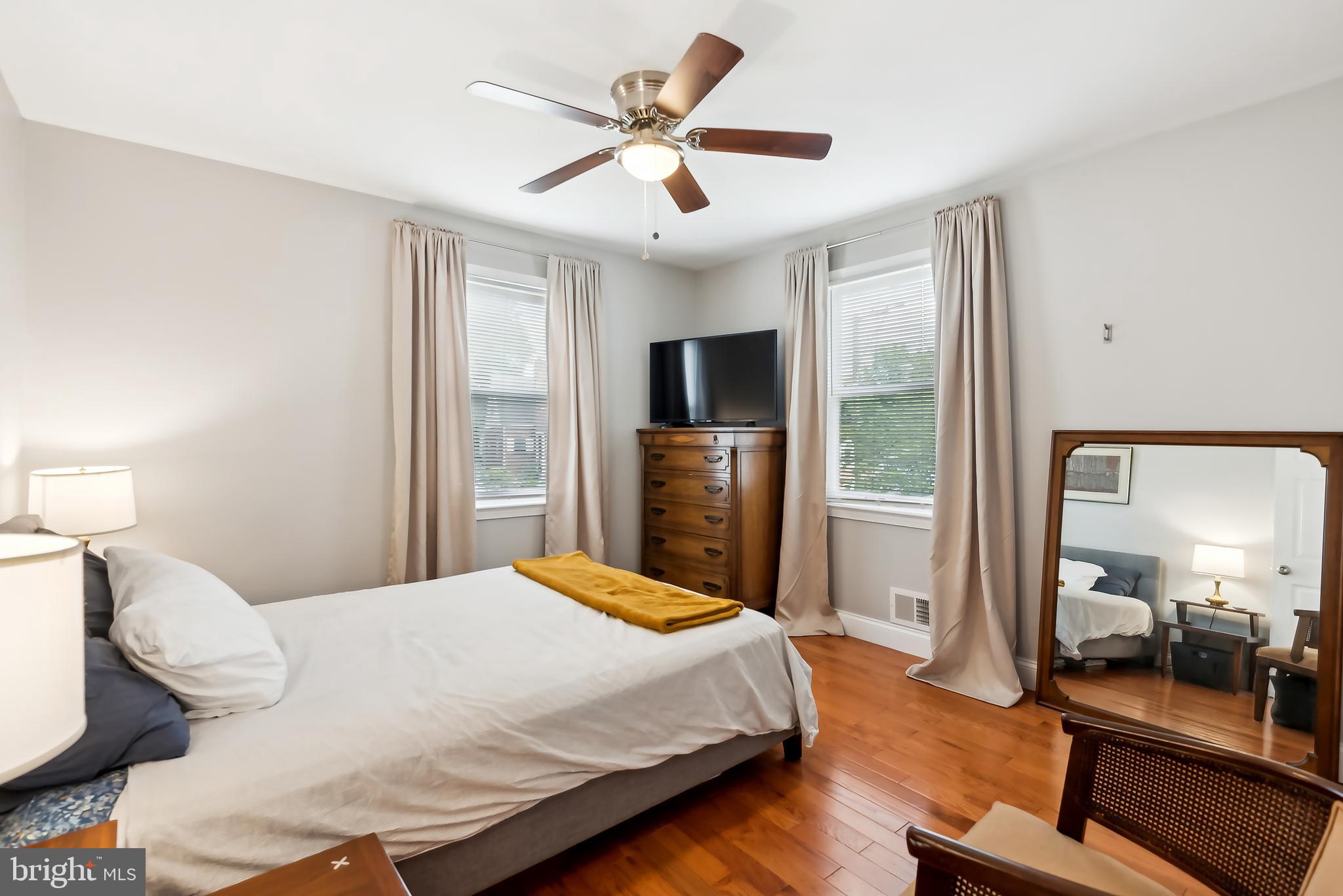 VILLA HEIGHTS - Residential