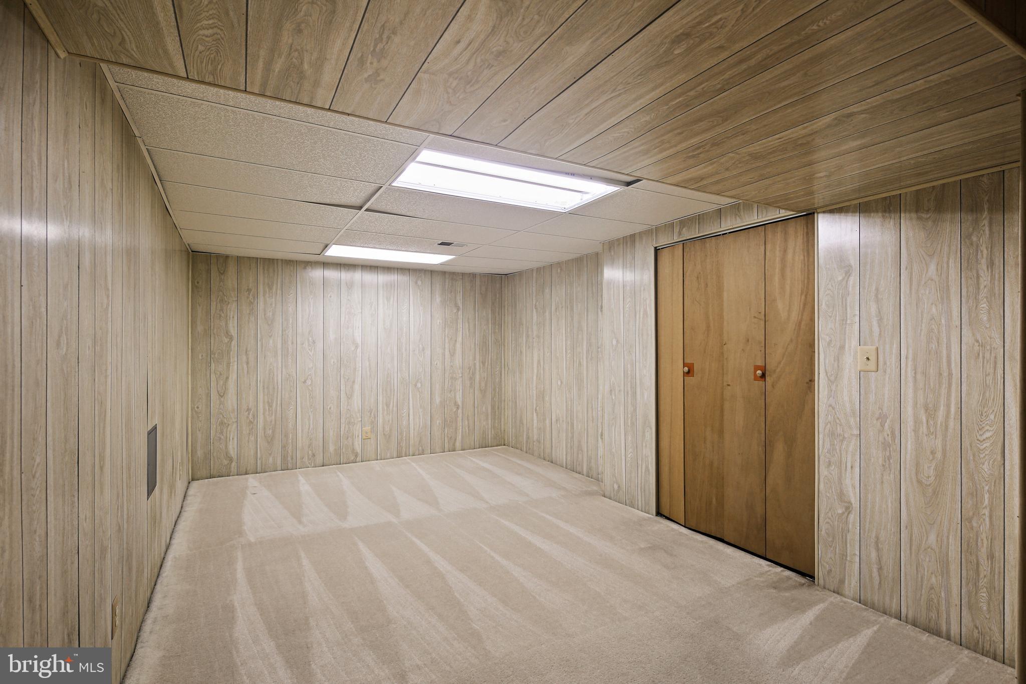 MONTPELIER WOODS - Residential