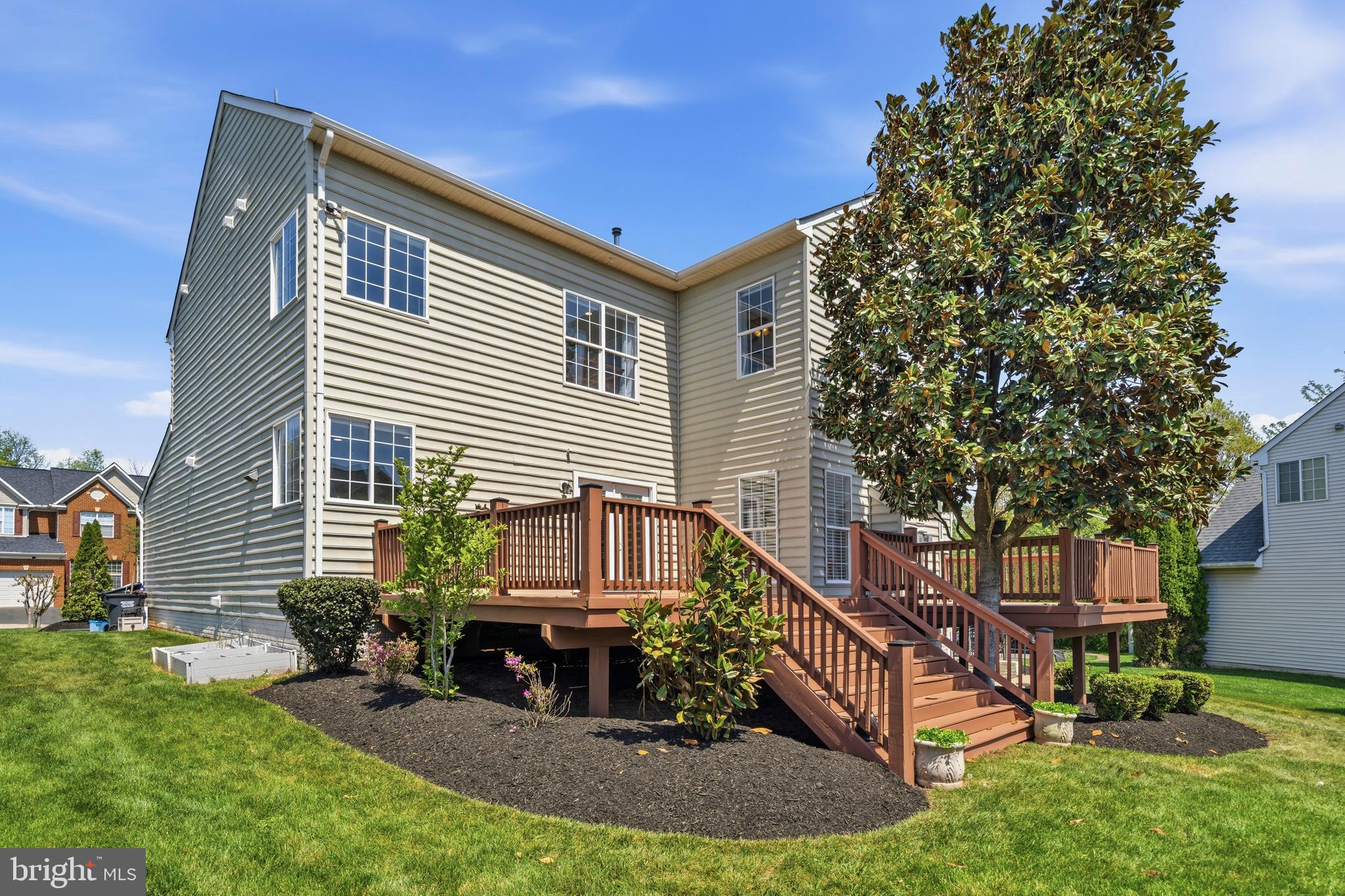 CROSSMAN CREEK - Residential