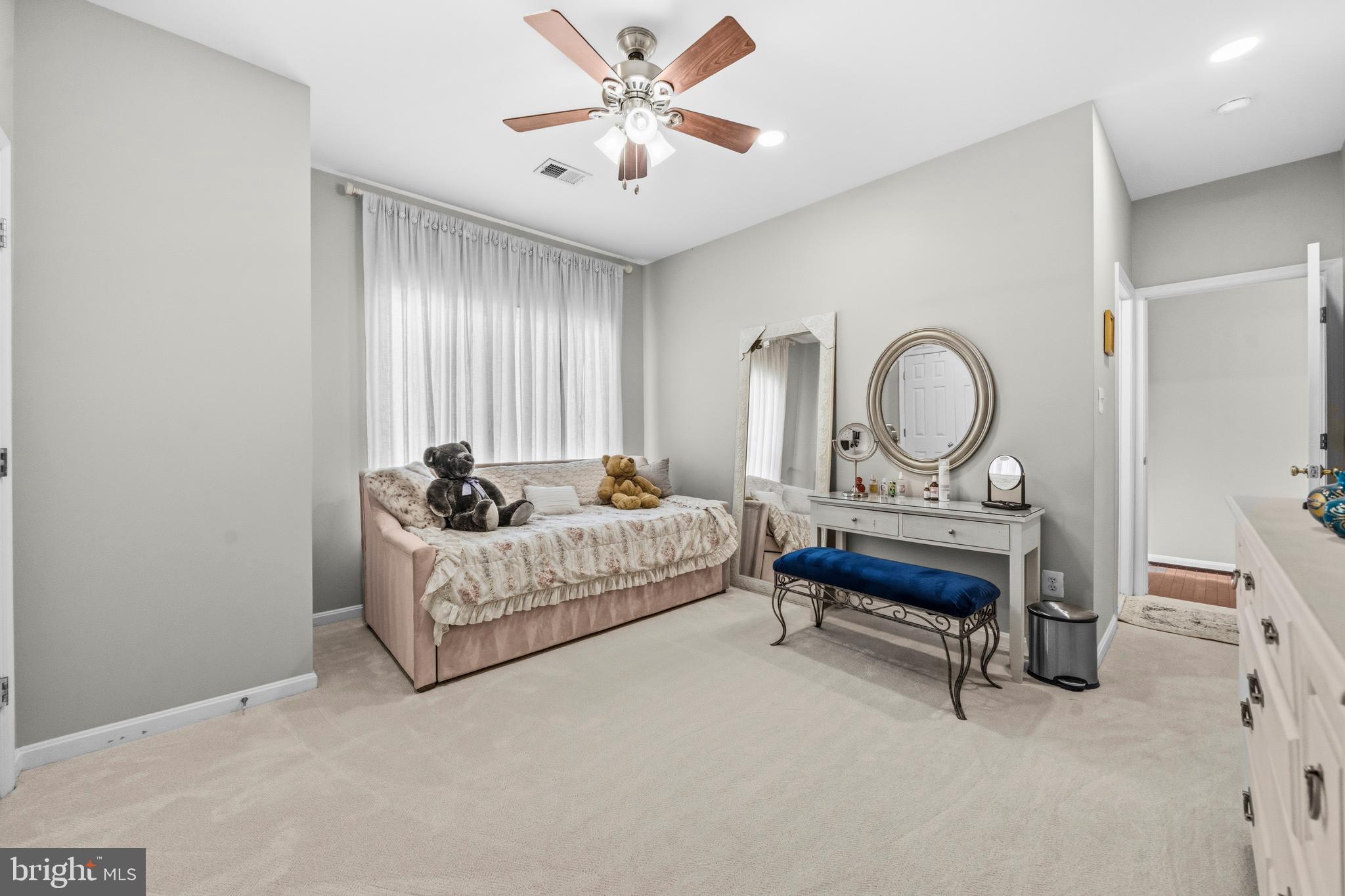 CROSSMAN CREEK - Residential