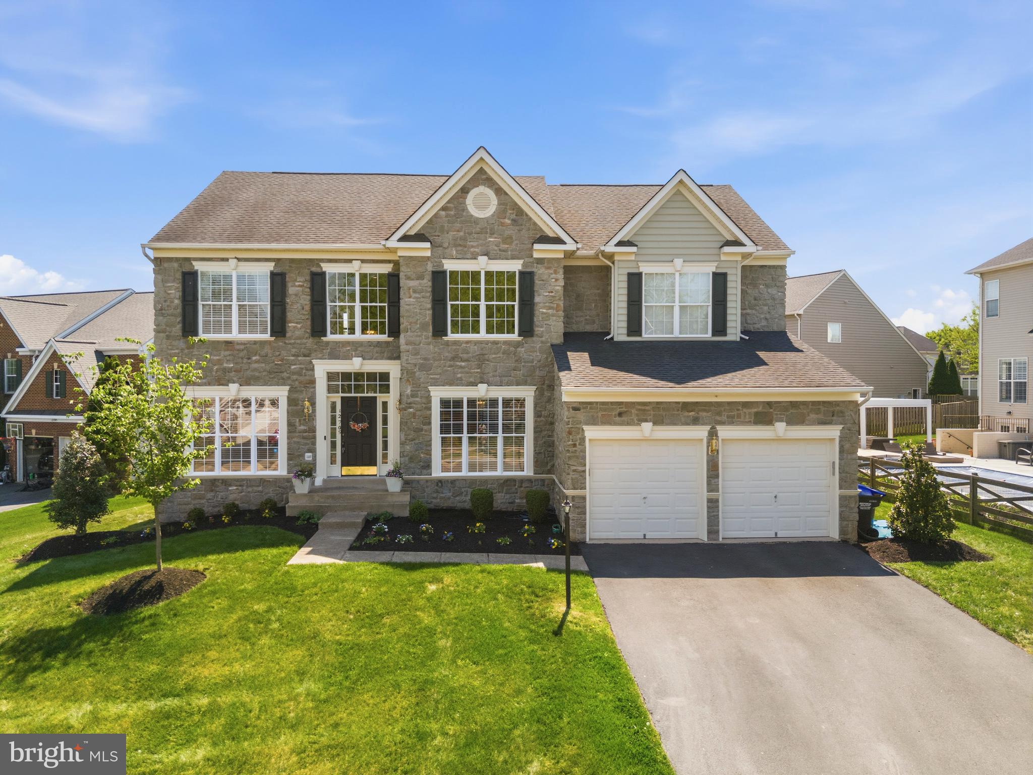 CROSSMAN CREEK - Residential