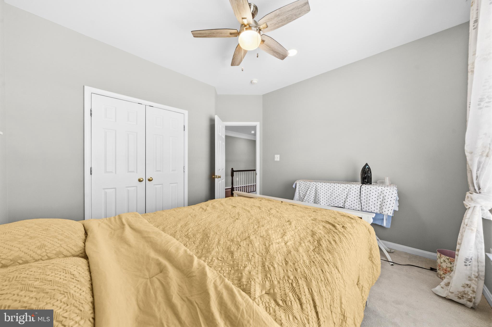 CROSSMAN CREEK - Residential