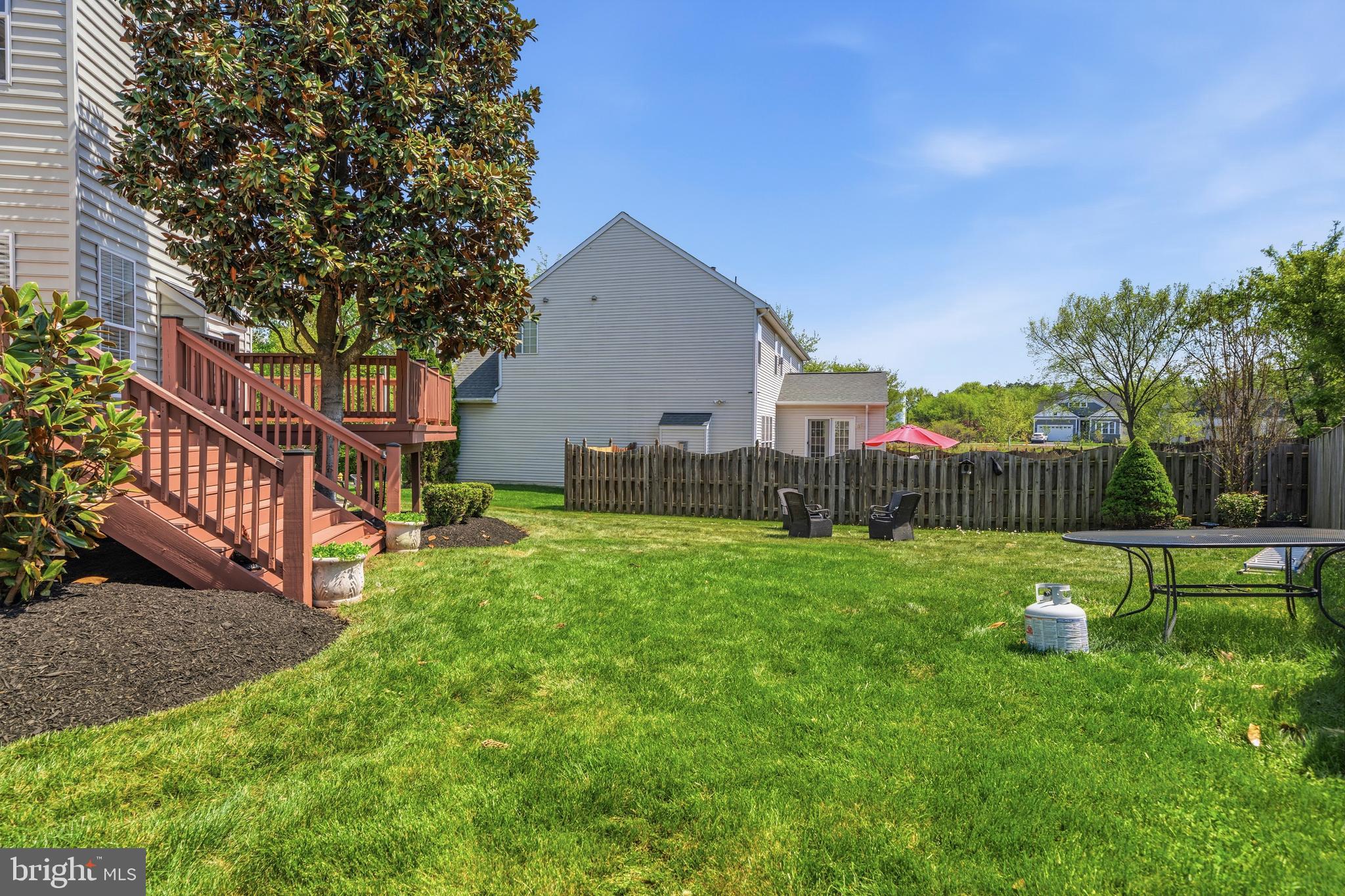 CROSSMAN CREEK - Residential