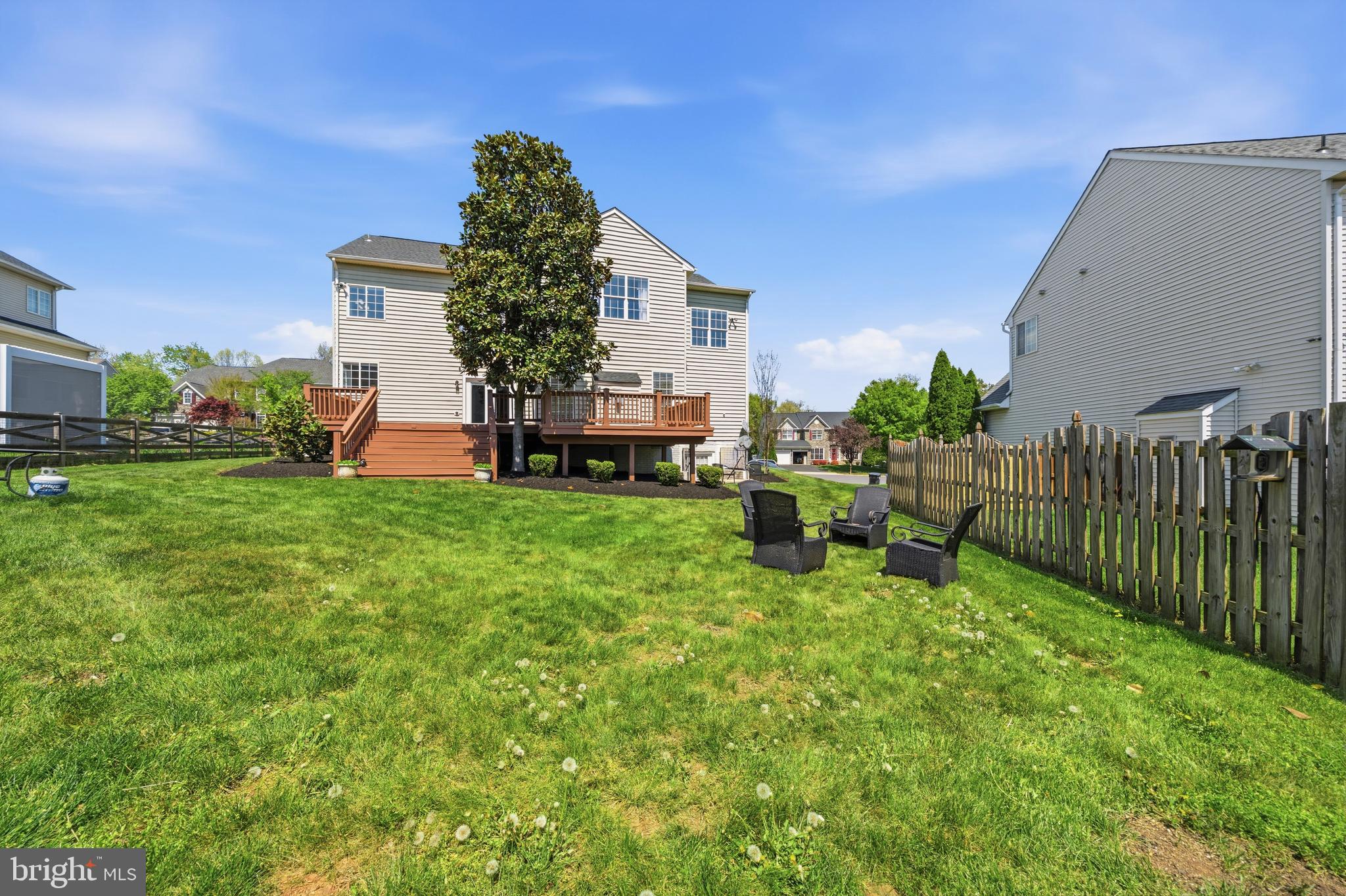 CROSSMAN CREEK - Residential