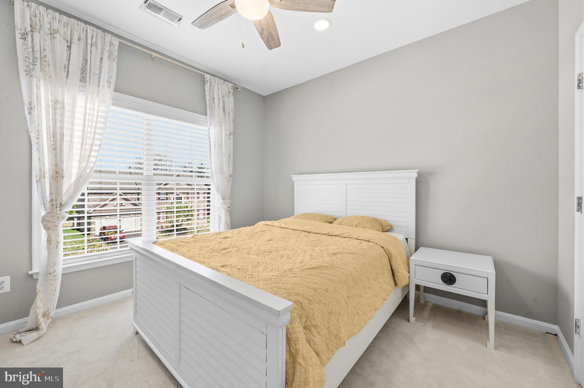 CROSSMAN CREEK - Residential