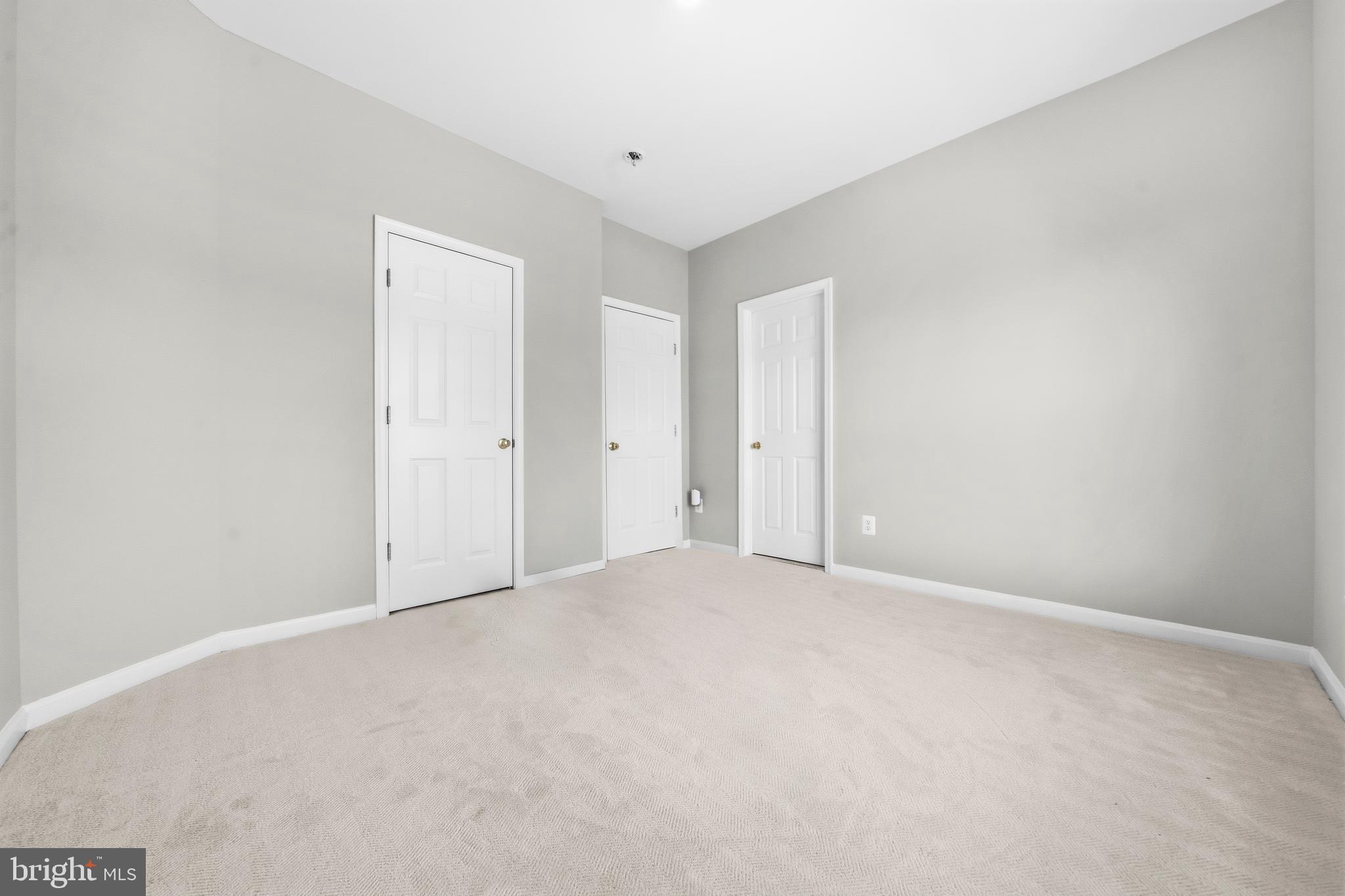 CROSSMAN CREEK - Residential