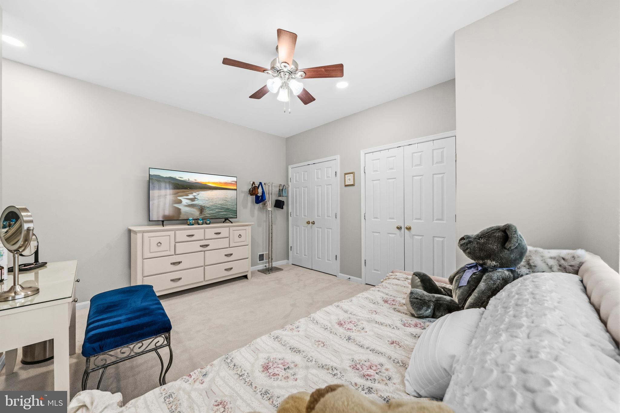 CROSSMAN CREEK - Residential