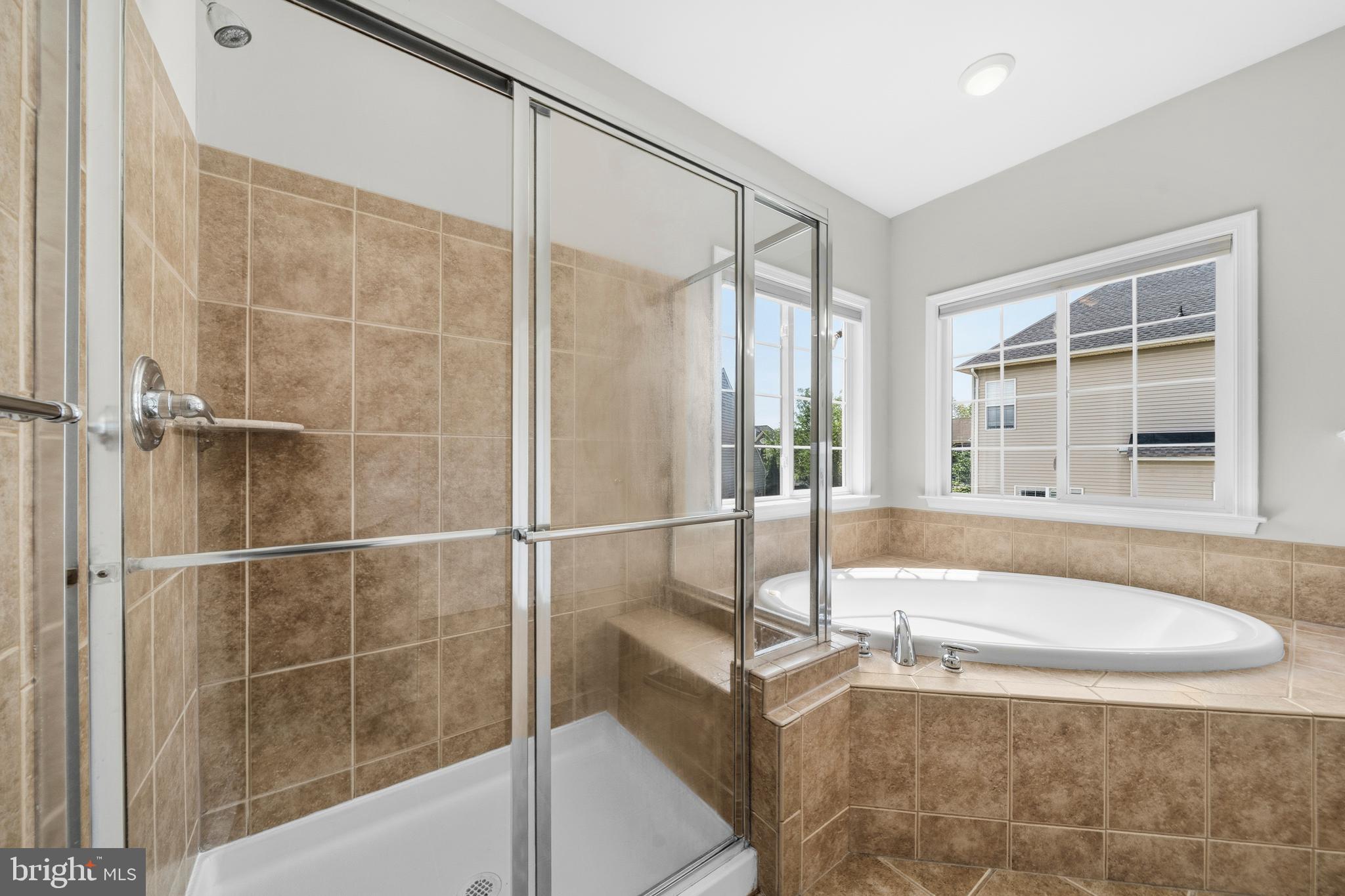 CROSSMAN CREEK - Residential