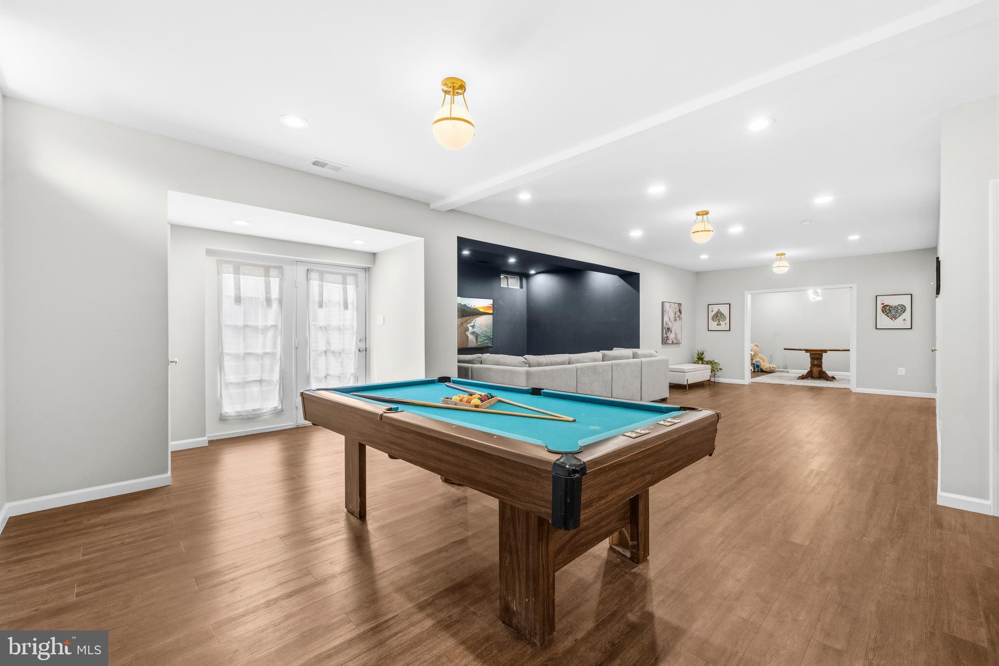 CROSSMAN CREEK - Residential