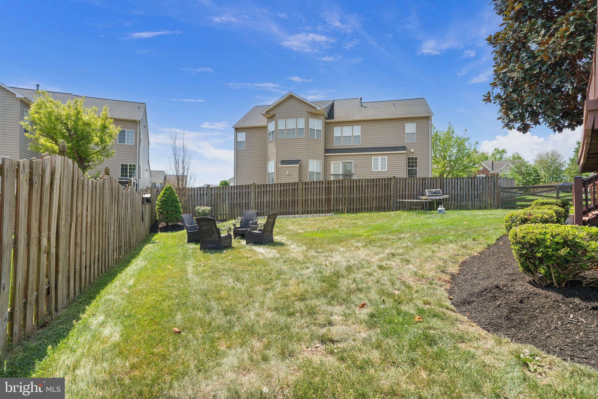 CROSSMAN CREEK - Residential