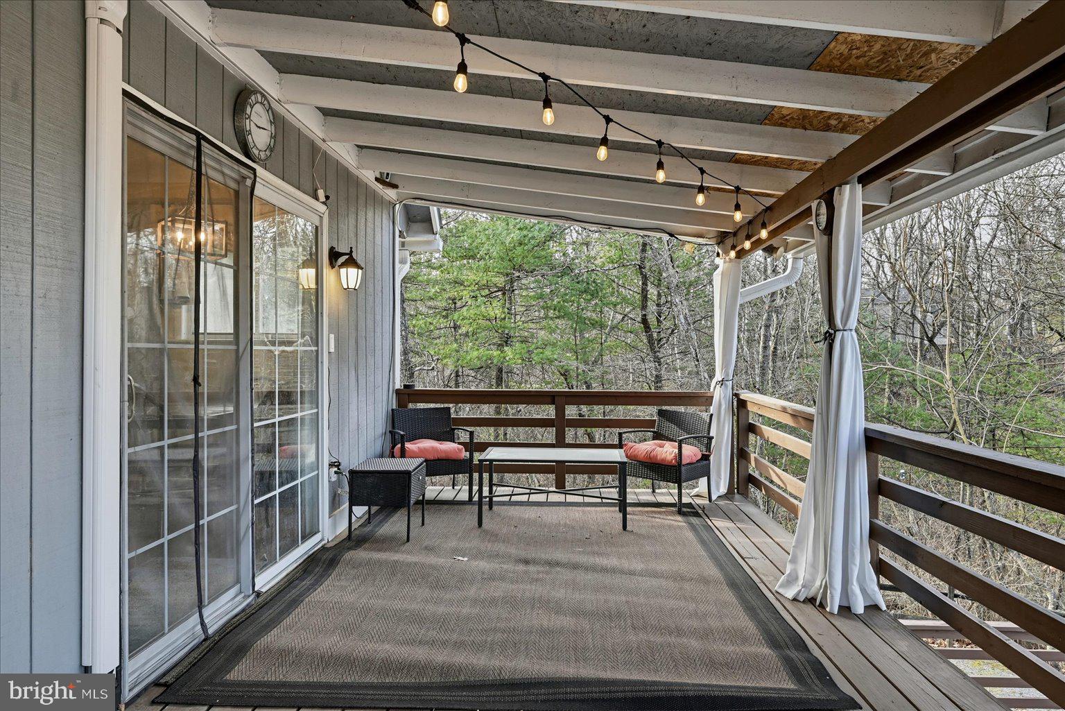 GLENWOOD FOREST - Residential