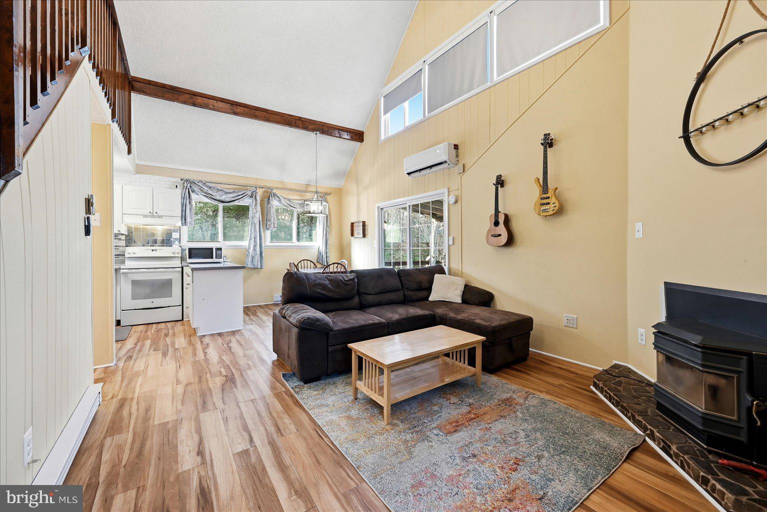 GLENWOOD FOREST - Residential