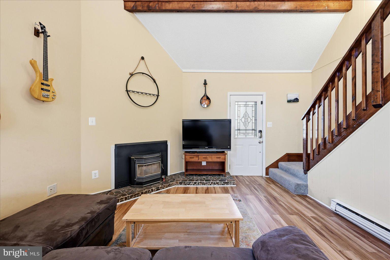 GLENWOOD FOREST - Residential