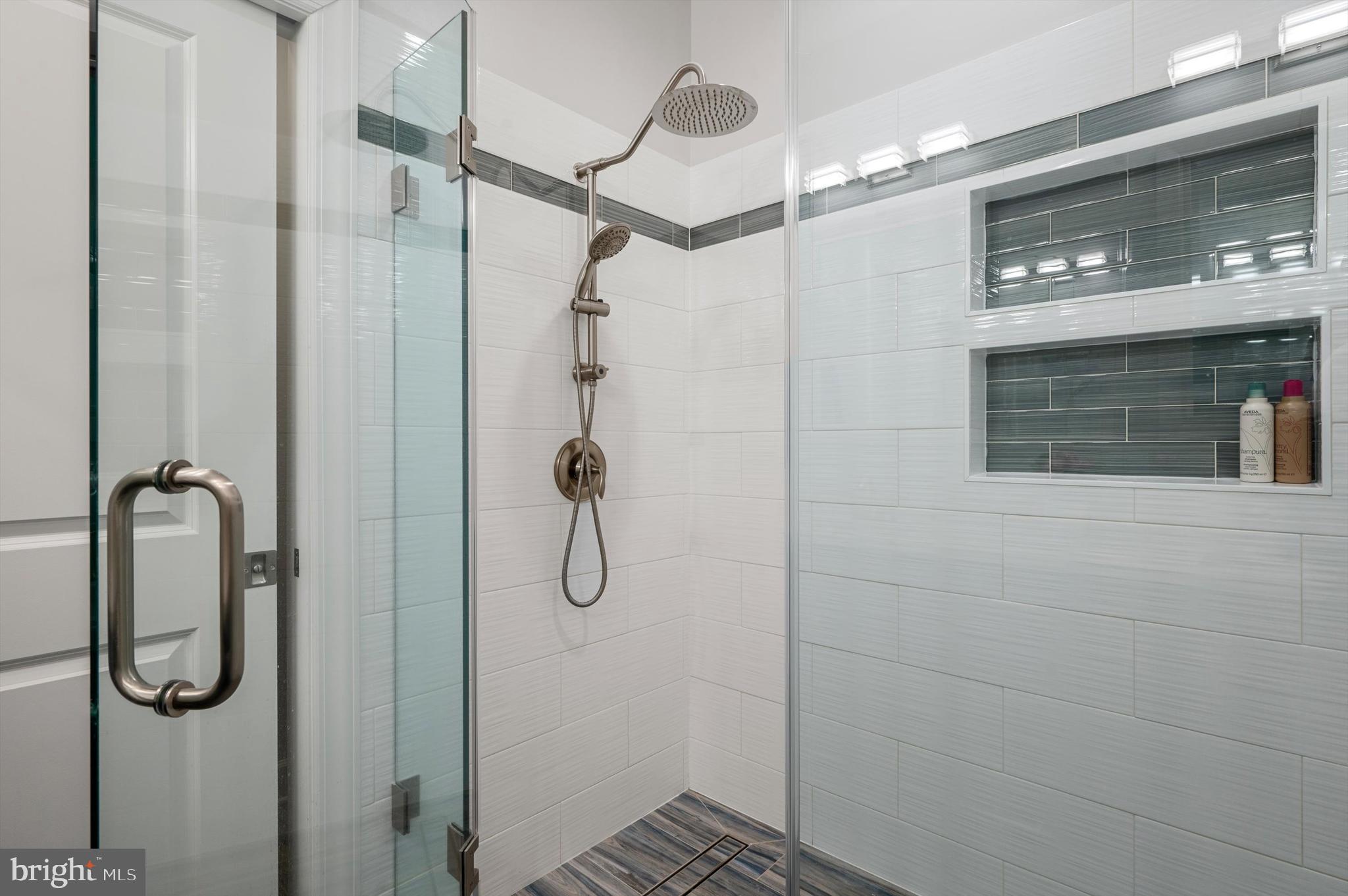 RITTER MOUNTAIN - Residential