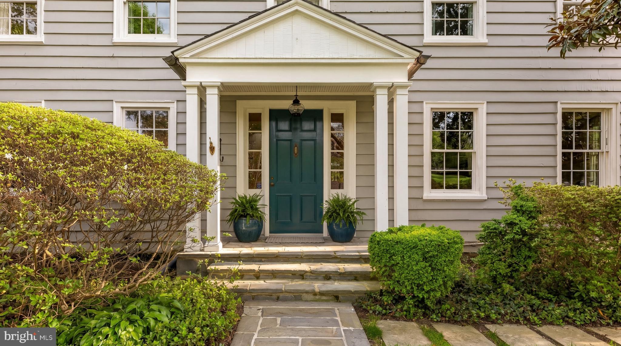 CHEVY CHASE - Residential