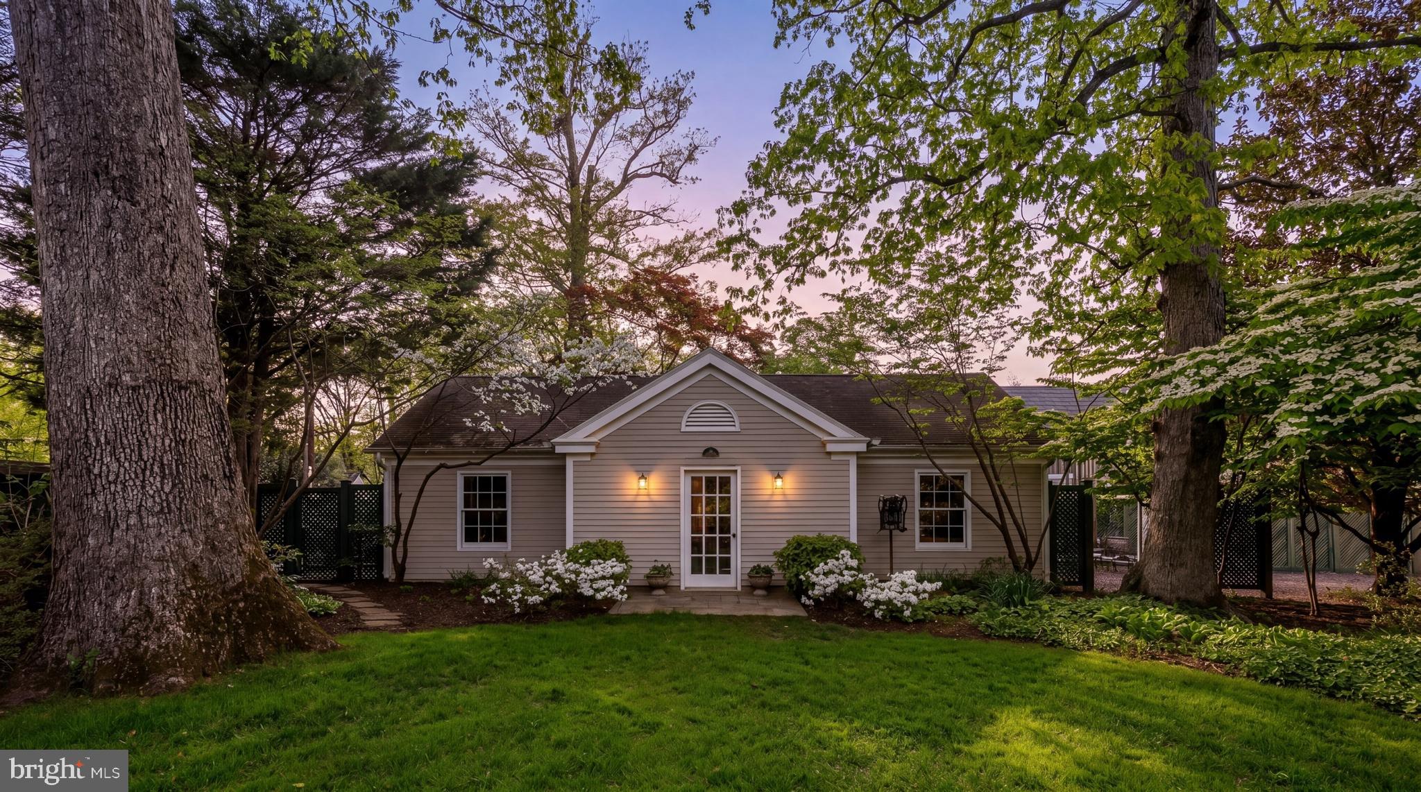 CHEVY CHASE - Residential