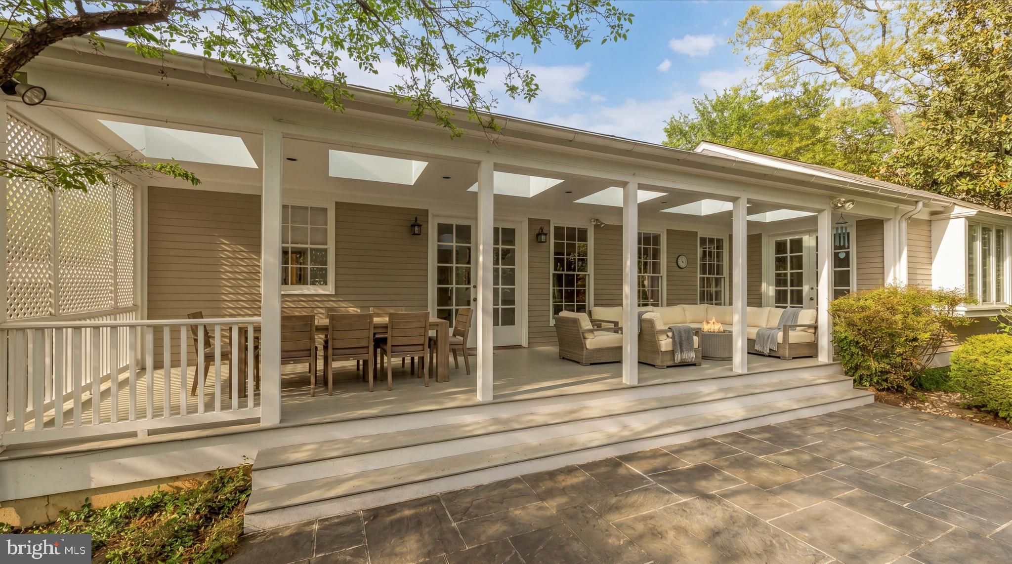 CHEVY CHASE - Residential