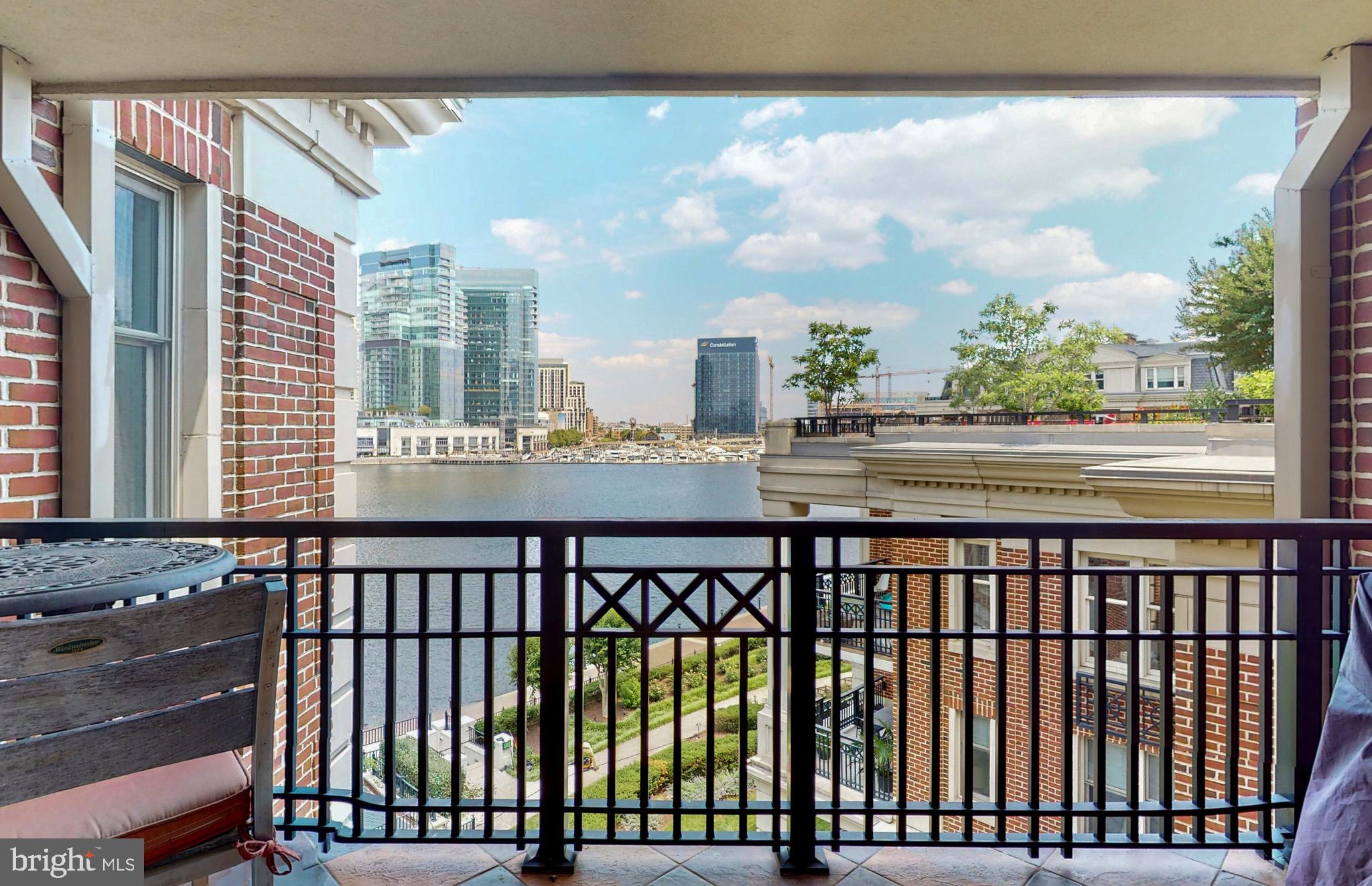 INNER HARBOR - Residential