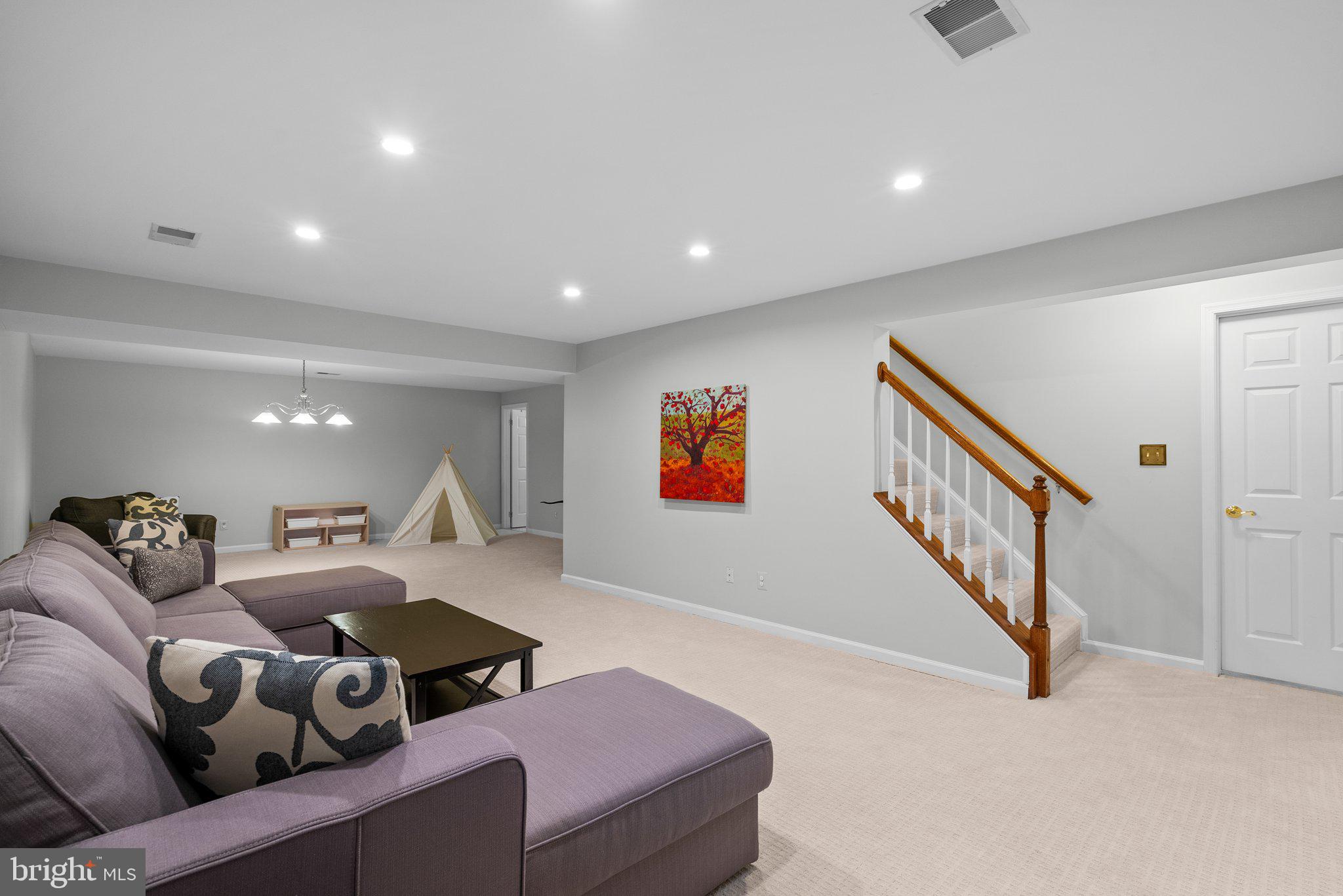 ASHFORD - Residential