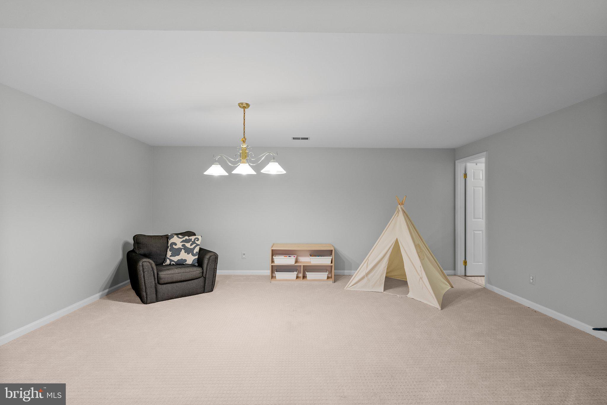 ASHFORD - Residential