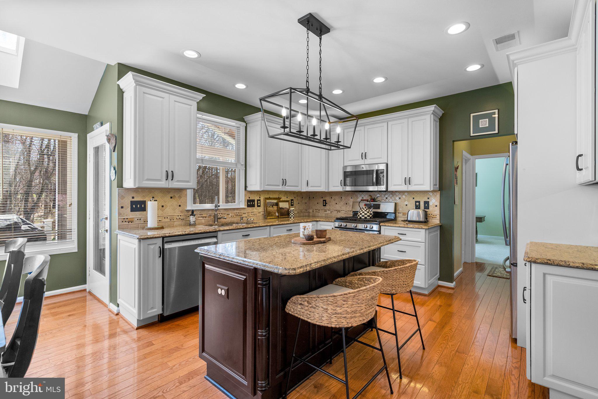 ASHFORD - Residential